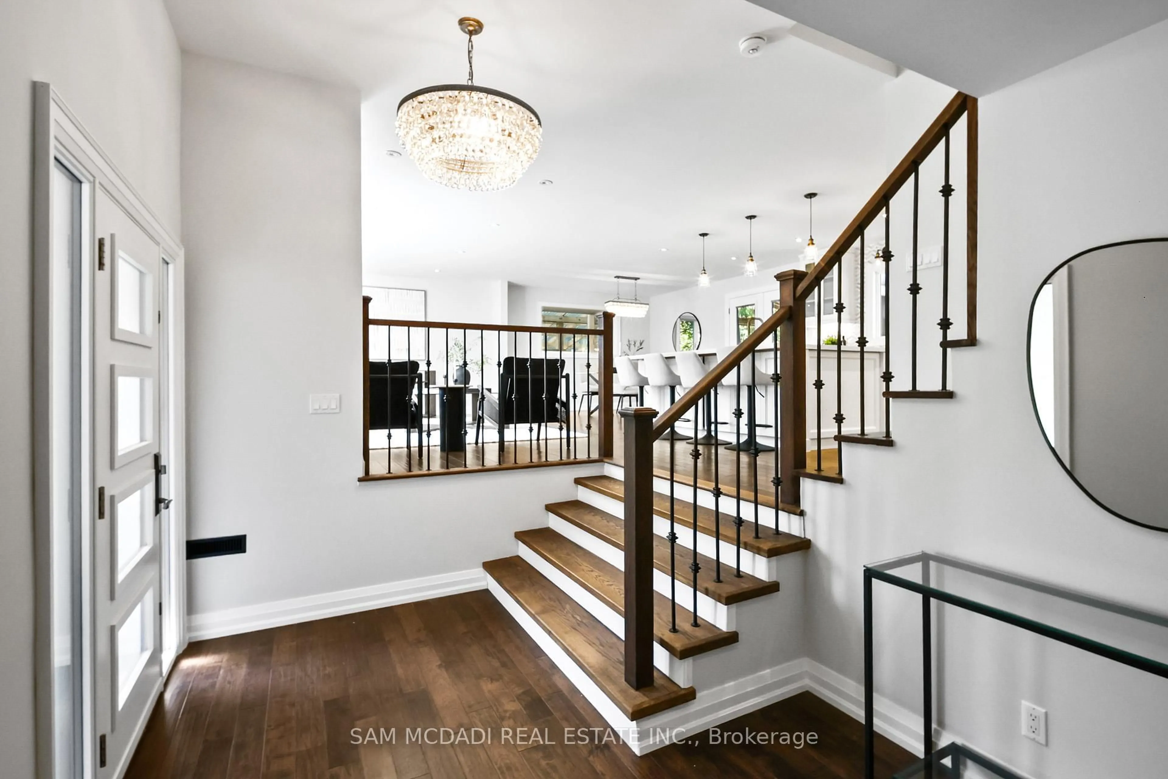 Unknown for 1171 Birchview Dr, Mississauga Ontario L5H 3C9