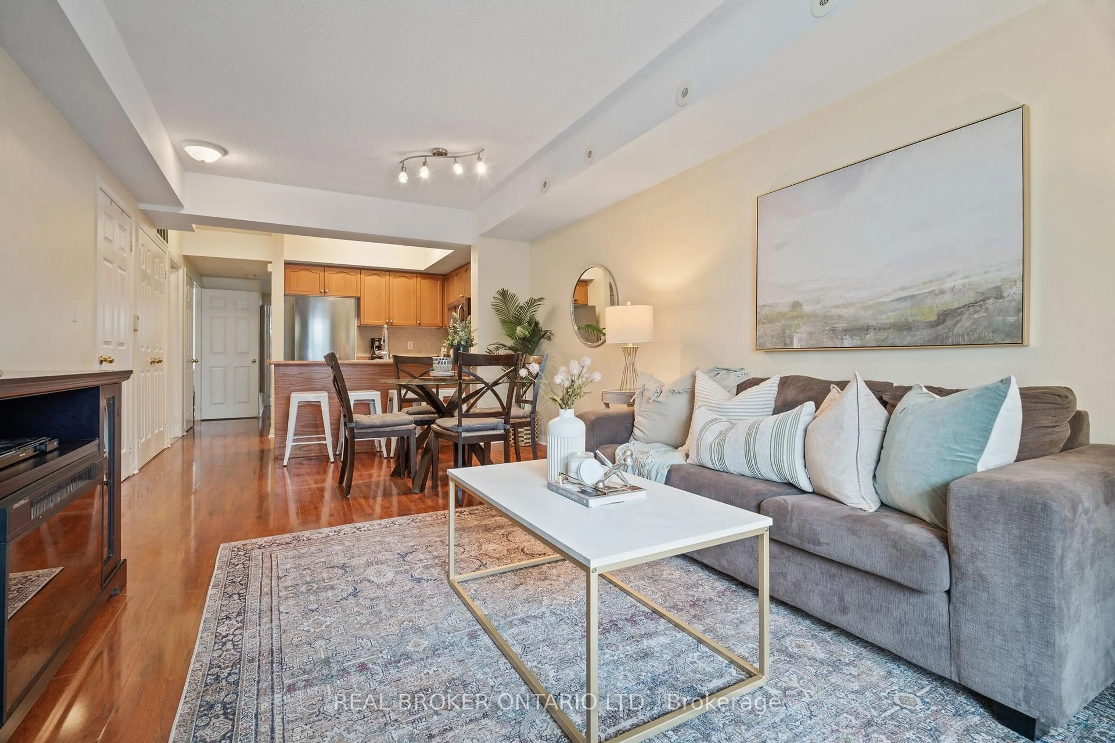 Living room with furniture, unknown for 3047 Finch Ave #2066, Toronto Ontario M9M 0A5