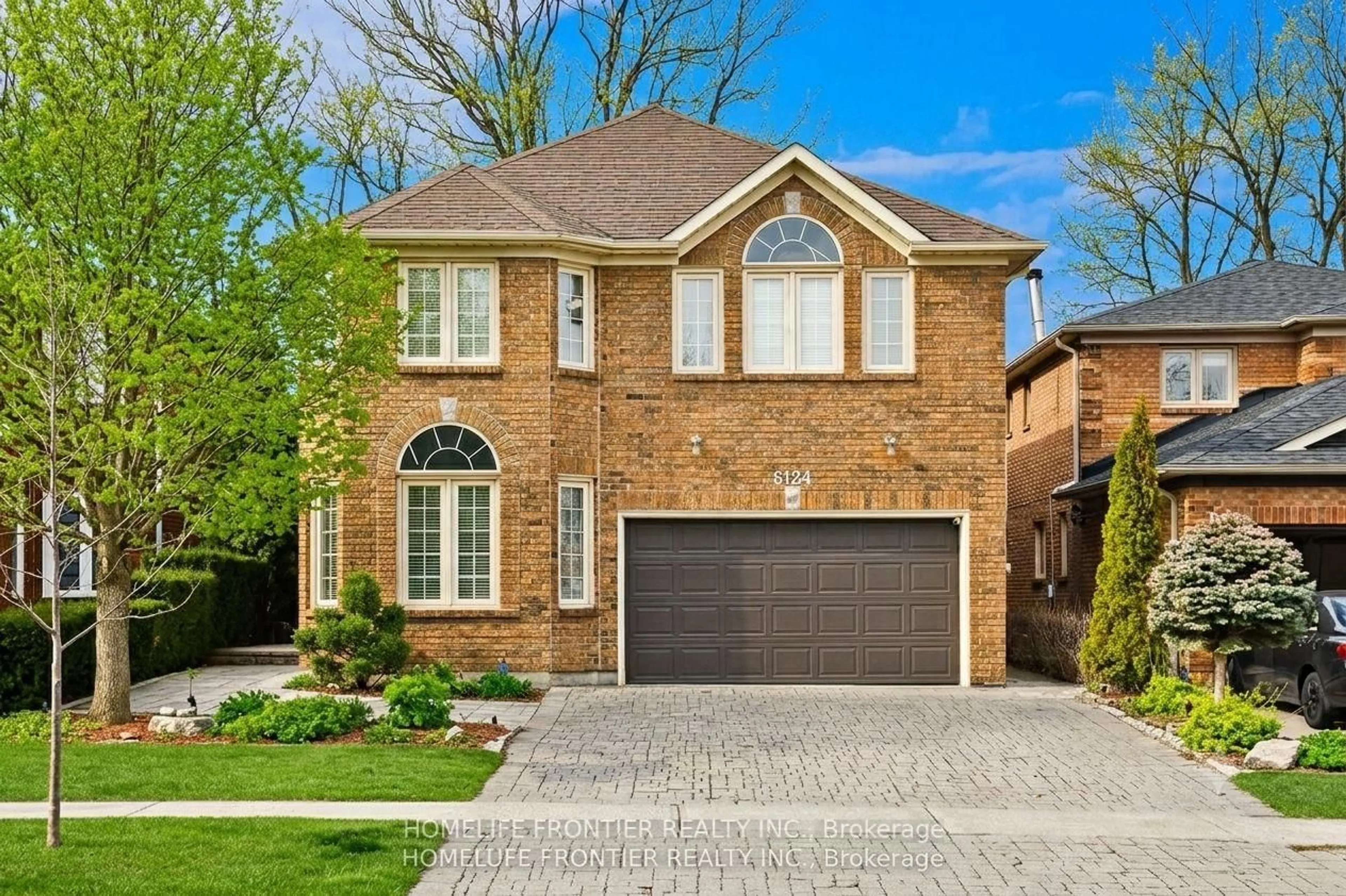 Home with brick exterior material, street for 6124 Hardesty Cres, Mississauga Ontario L5V 1B4