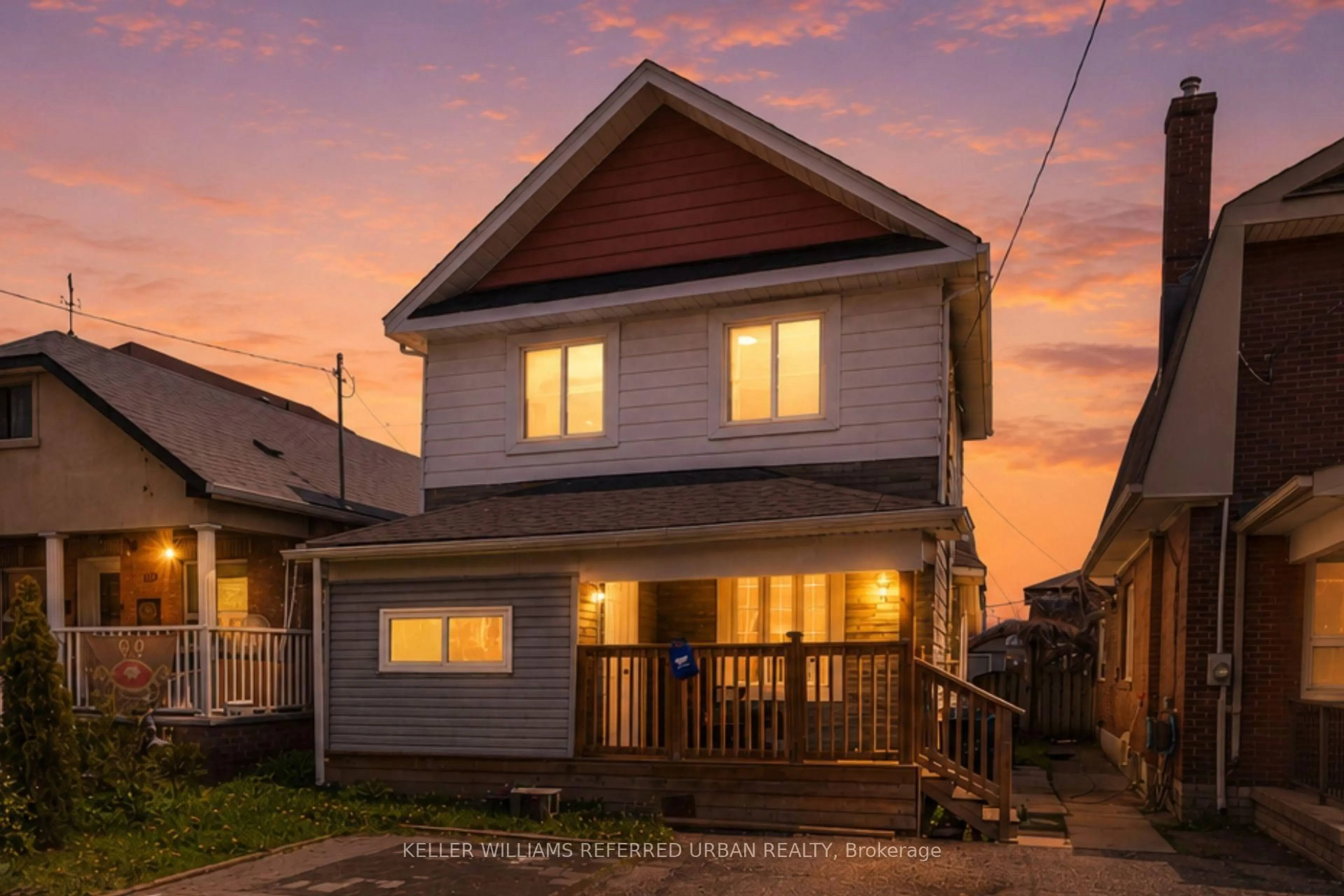 Home with vinyl exterior material, street for 107 Twenty Fourth St, Toronto Ontario M8V 3N7
