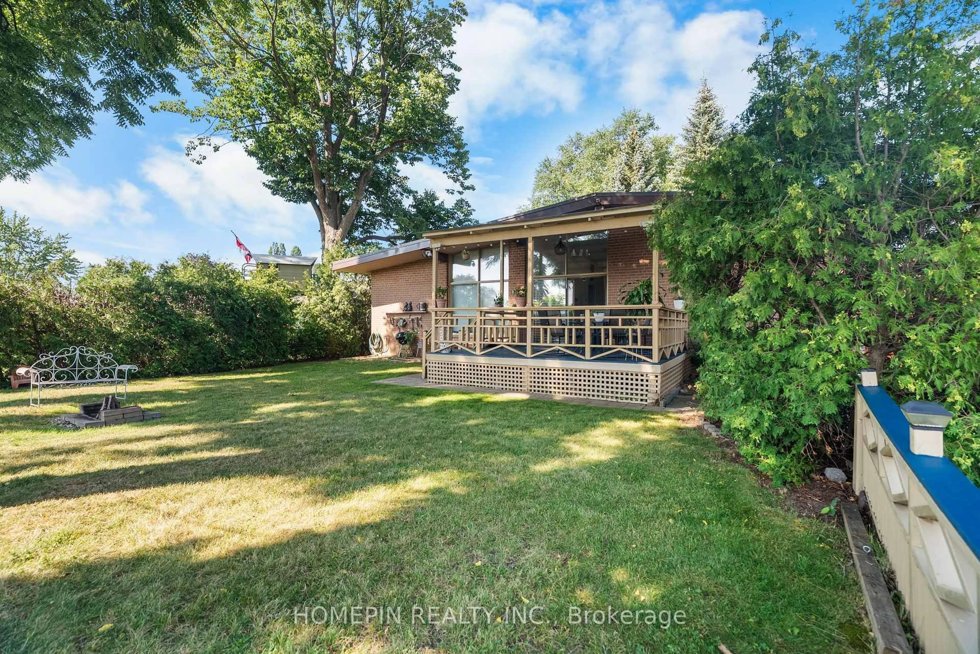 A pic from outside/outdoor area/front of a property/back of a property/a pic from drone, water/lake/river/ocean view for 25 Grovetree Rd, Toronto Ontario M9V 2Y3