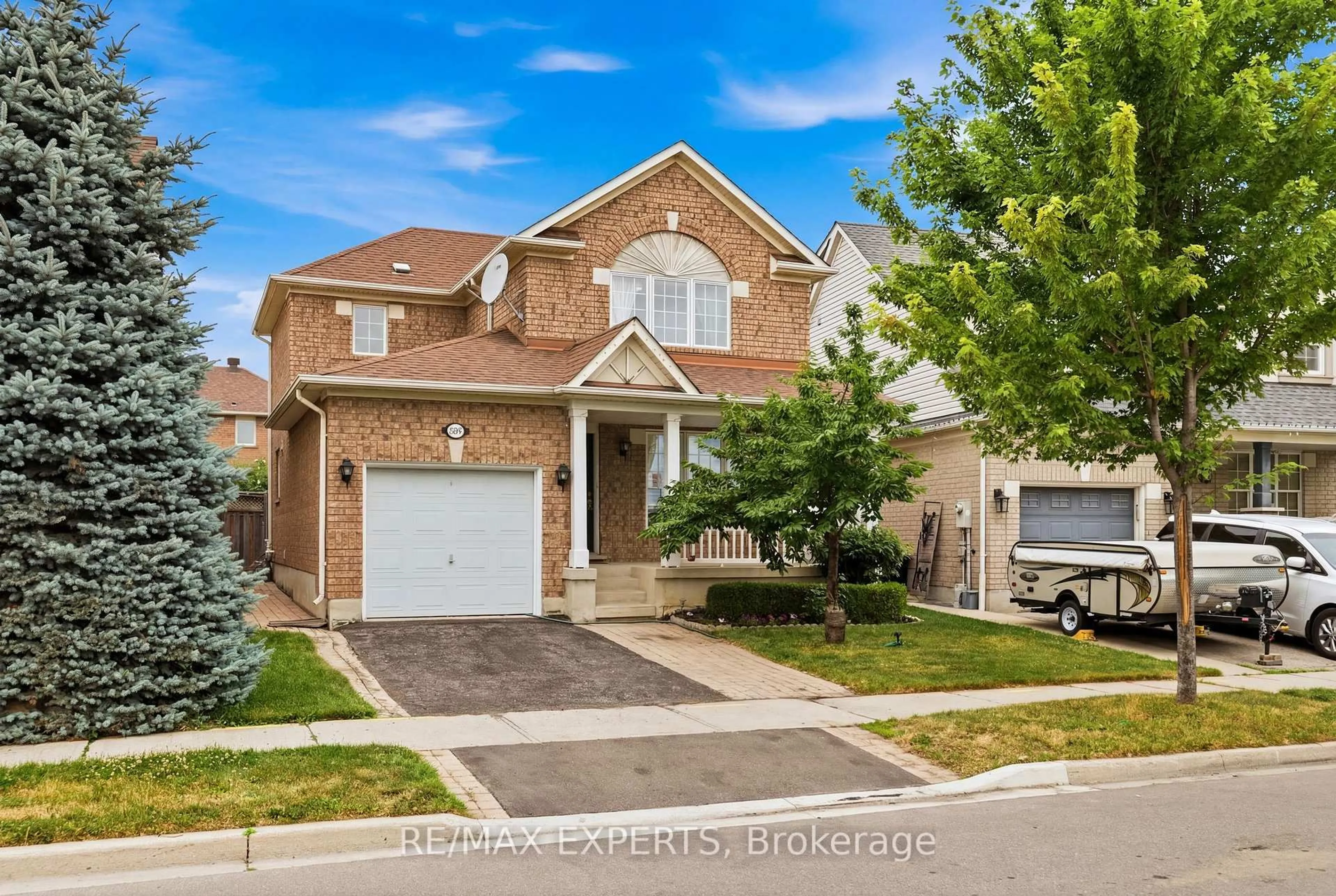 Home with brick exterior material, street for 554 Caverhill Cres, Milton Ontario L9T 5K6