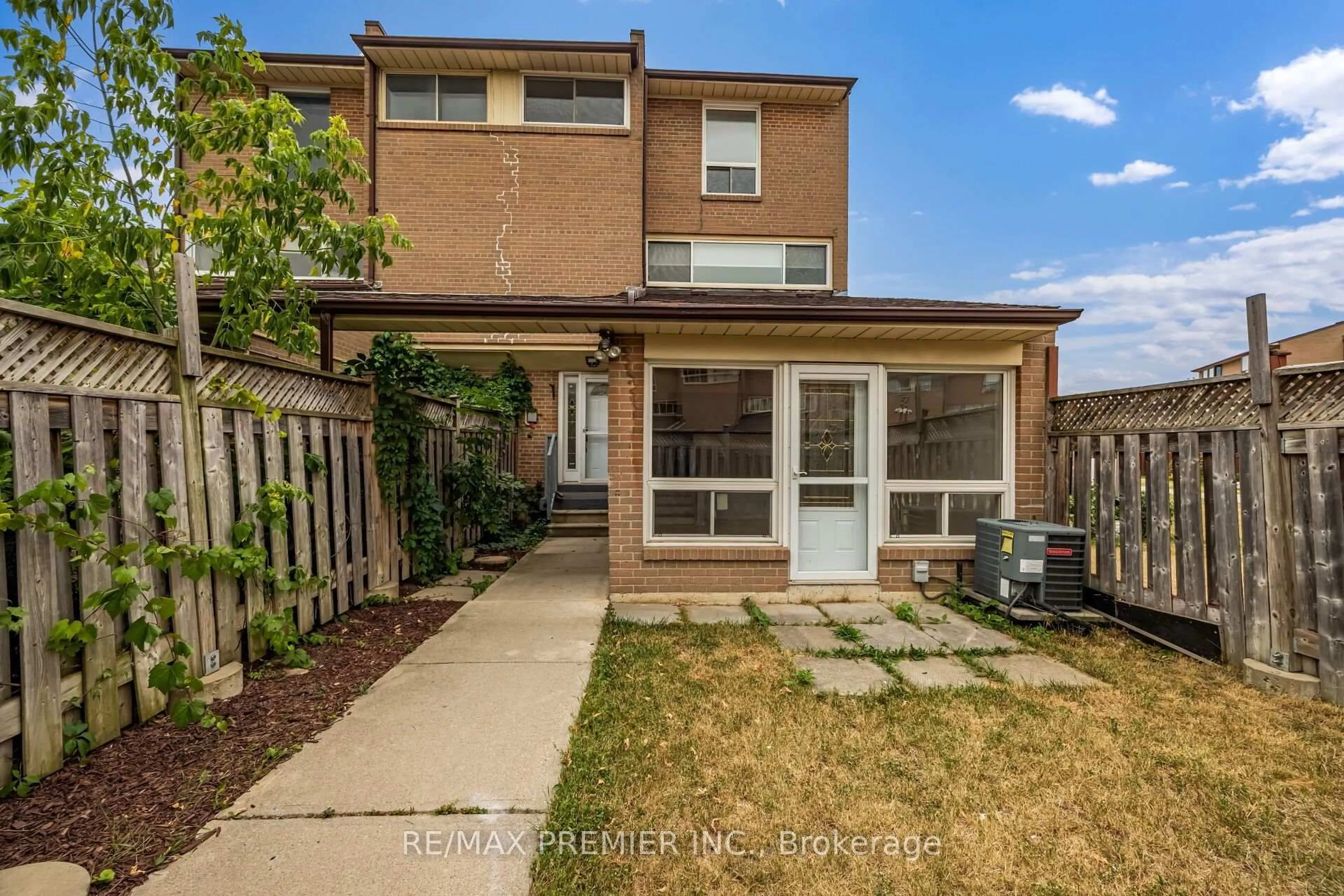 Unknown for 248 John Garland Blvd #82, Toronto Ontario M9V 1N8