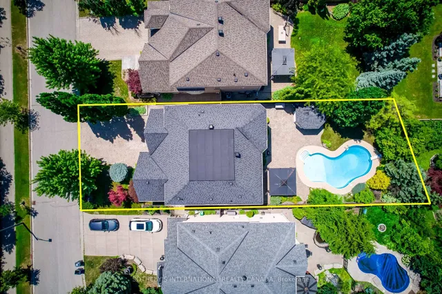 549 Renshaw Crt, Mississauga 4