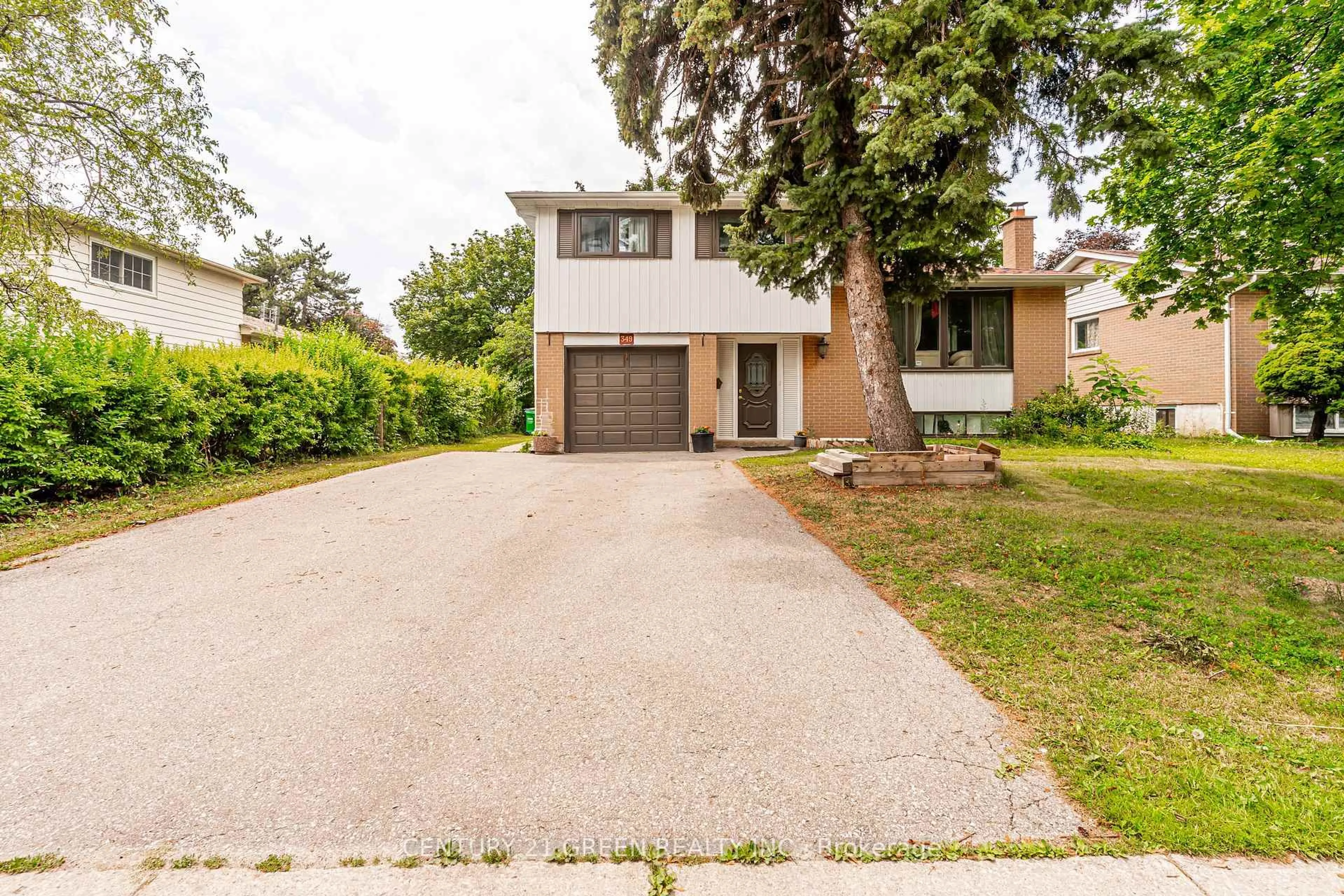 Home with brick exterior material, street for 349 Bartley Bull Pkwy, Brampton Ontario L6W 2L5
