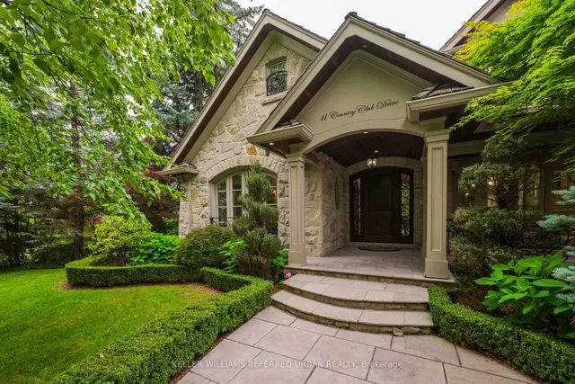 11 Country Club Dr, Toronto 2