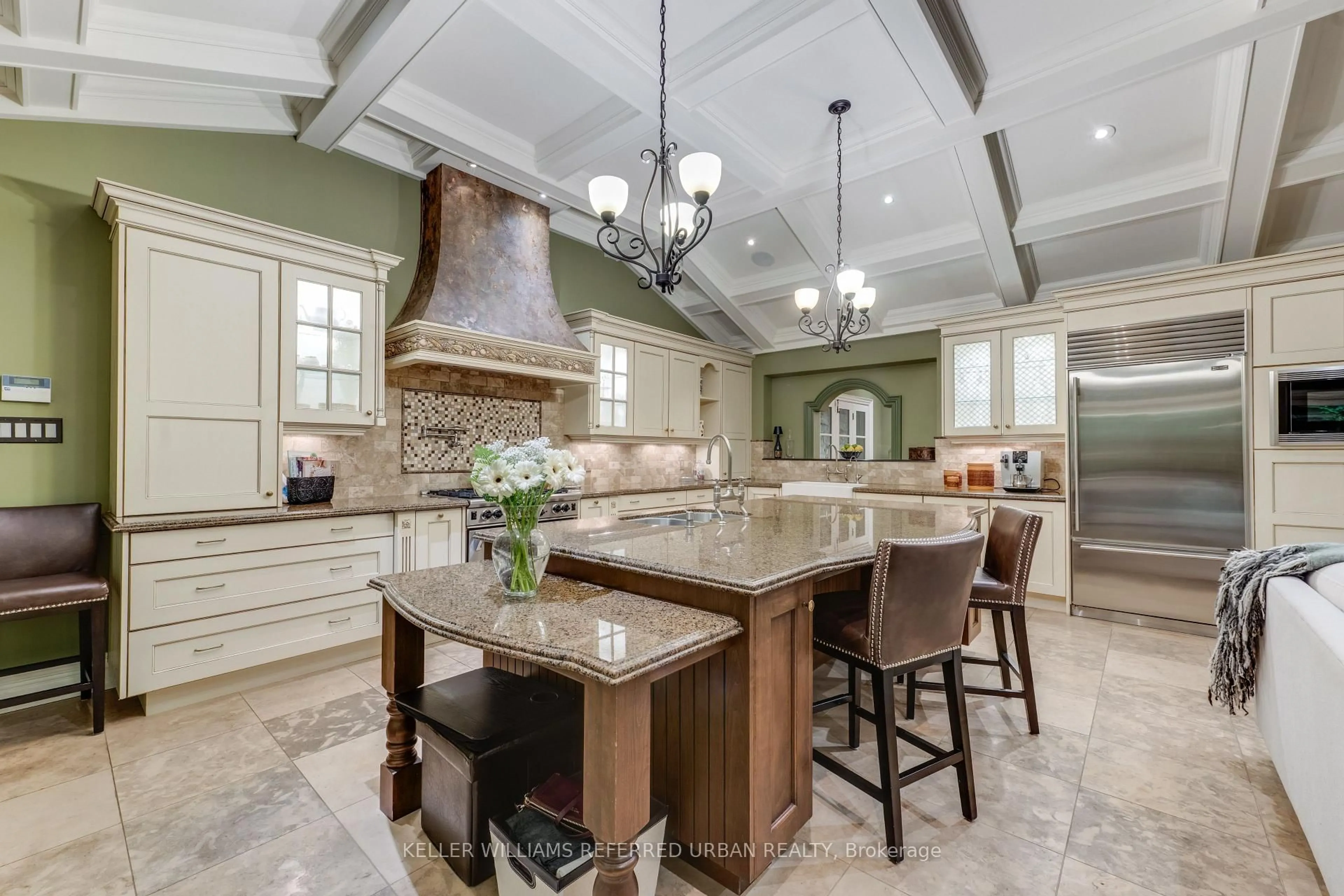Open concept kitchen, ceramic/tile floor for 11 Country Club Dr, Toronto Ontario M9A 3J3