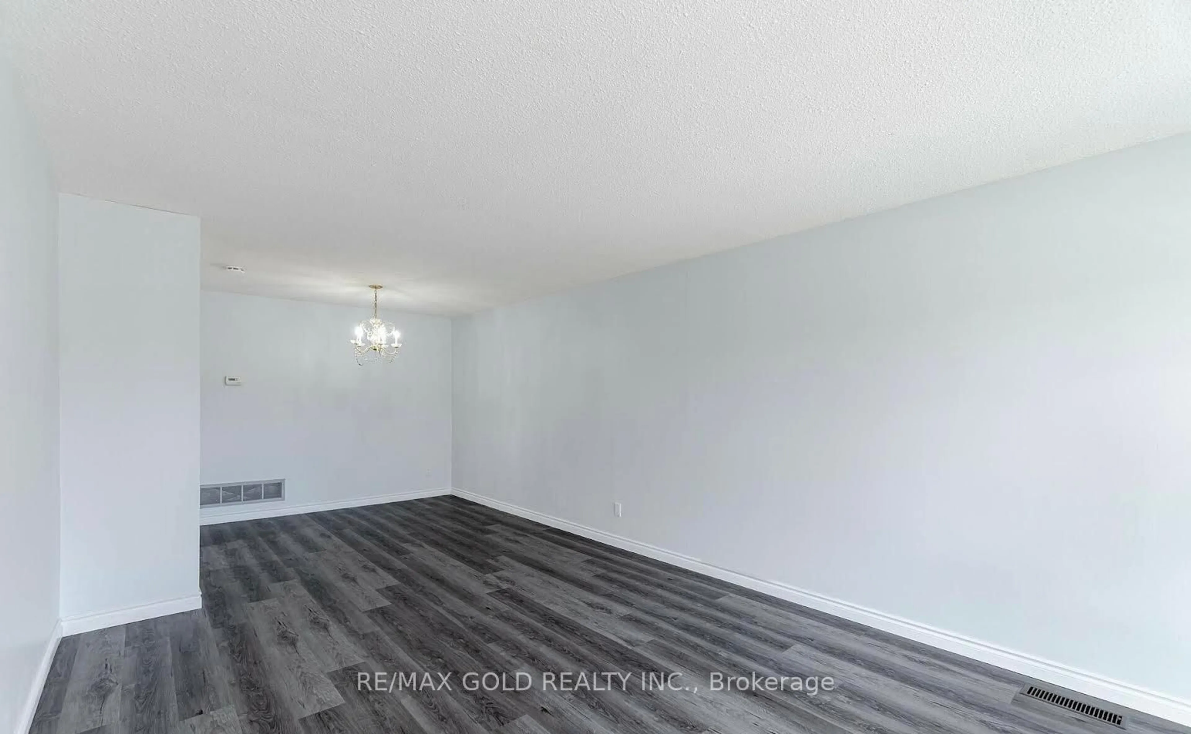 A pic of a room for 68 Prouse Dr, Brampton Ontario L6V 3A8