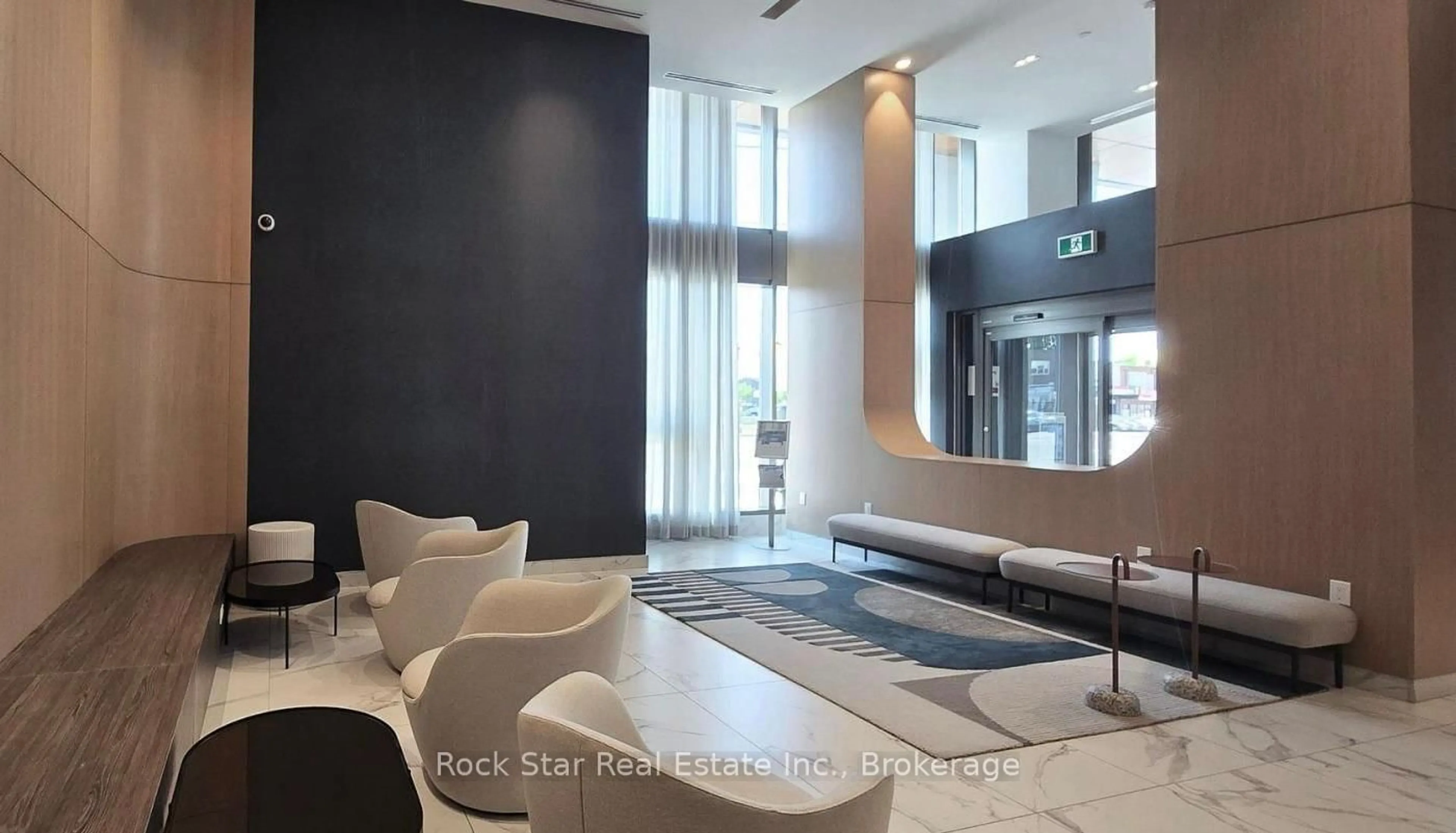 Lobby for 1195 THE QUEENSWAY #418, Toronto Ontario M8Z 0H1