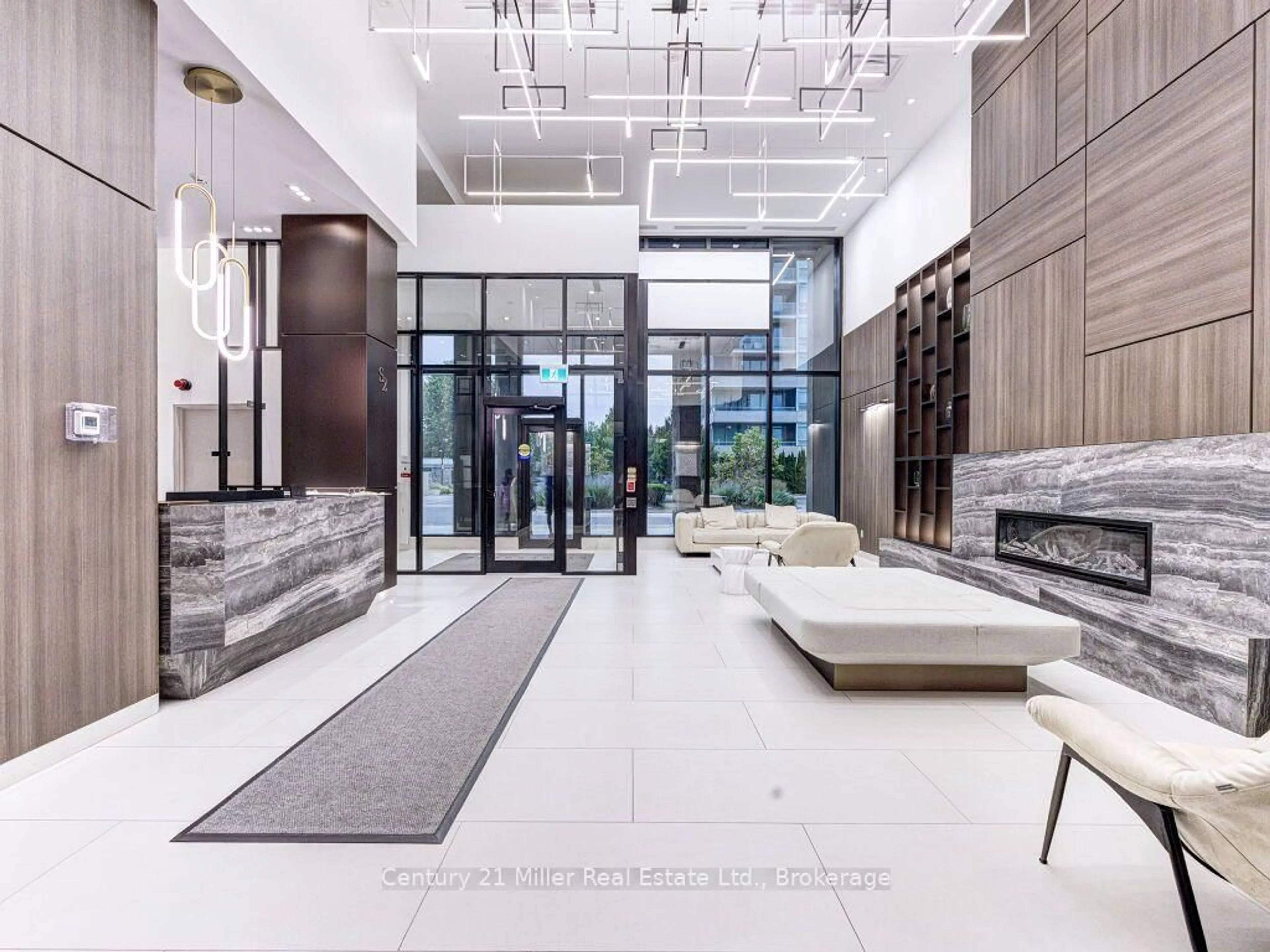 Lobby for 1035 Southdown Rd #PH 1910, Mississauga Ontario L5J 0A2