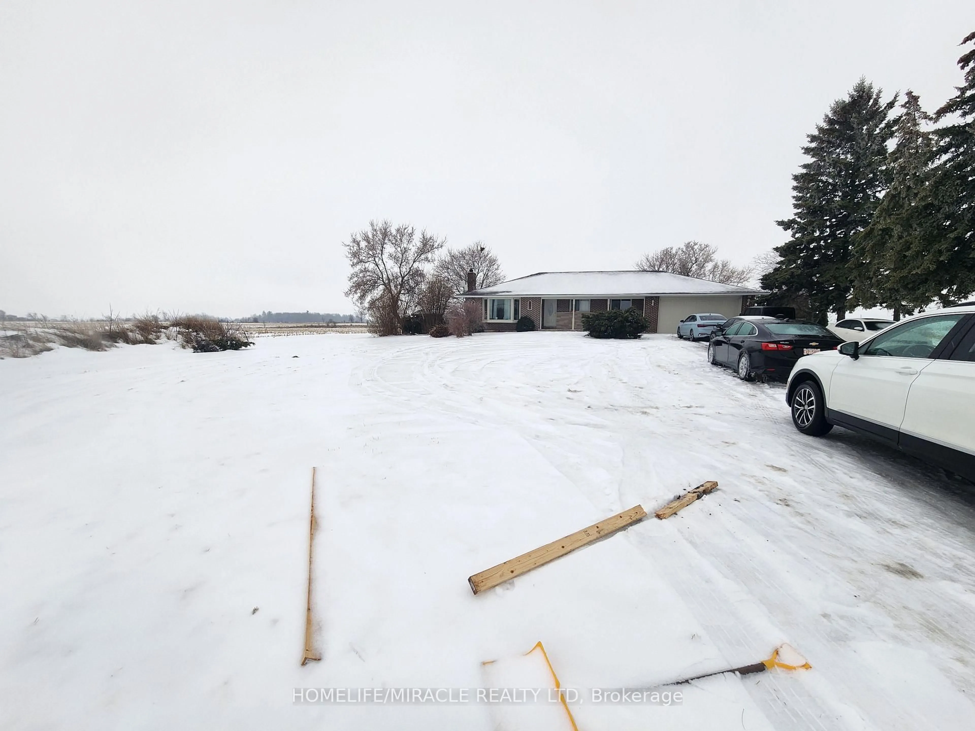 A pic from outside/outdoor area/front of a property/back of a property/a pic from drone, unknown for 13946 Mclaughlin Rd, Caledon Ontario L7C 2A3