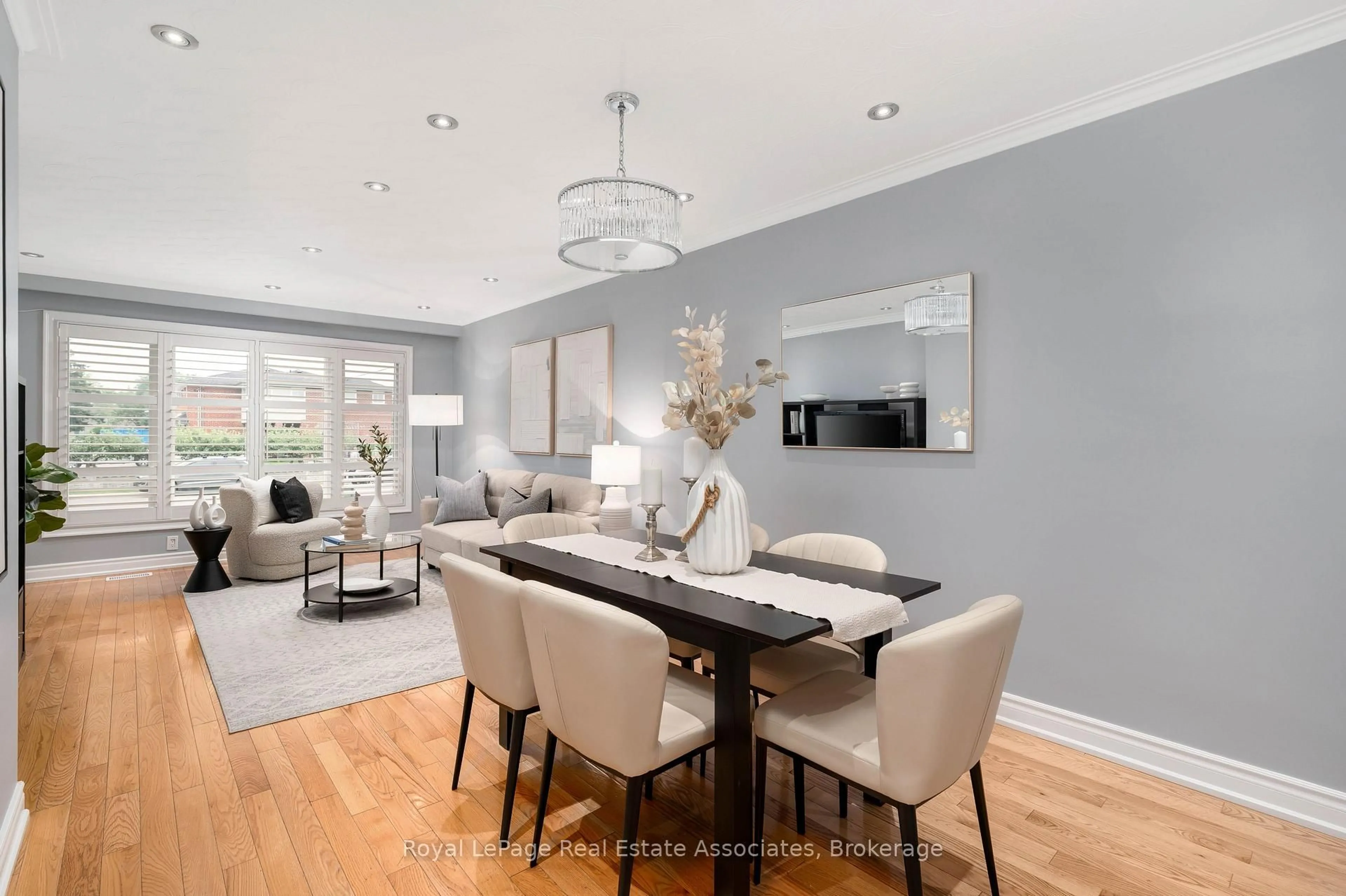 Dining room, unknown for 12 Anchor Dr, Toronto Ontario M3L 2A6