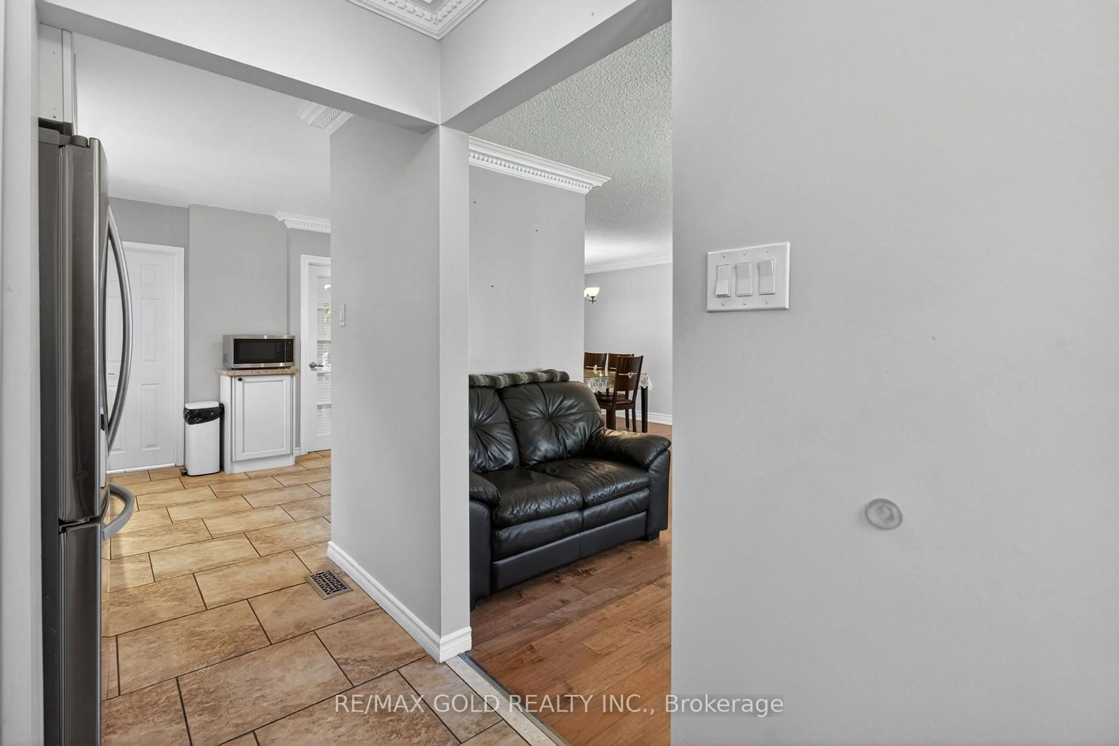 Unknown for 36 Belmont Dr, Brampton Ontario L6T 2K3