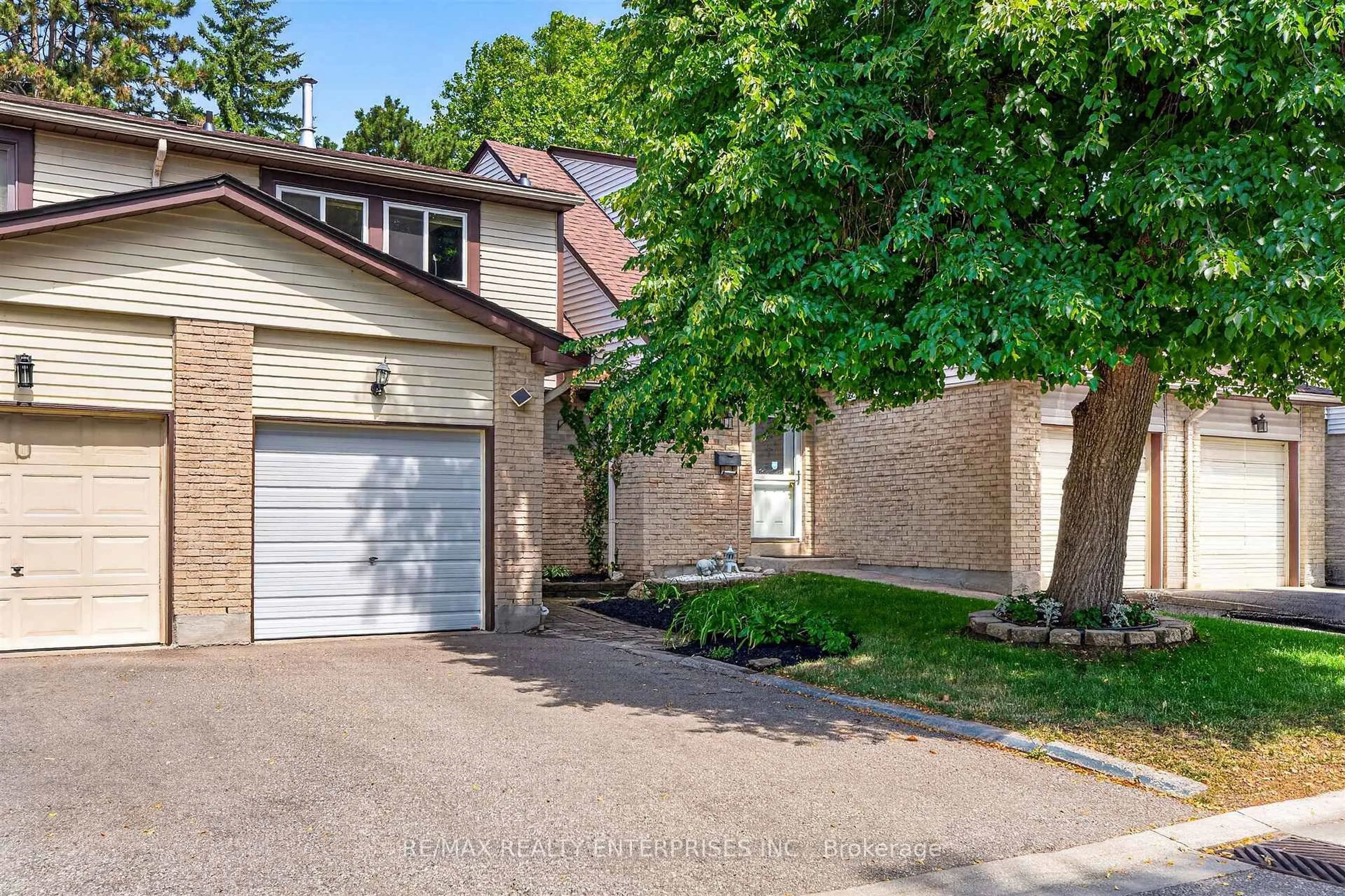 Unknown for 5610 Montevideo Rd #60, Mississauga Ontario L5N 2N9