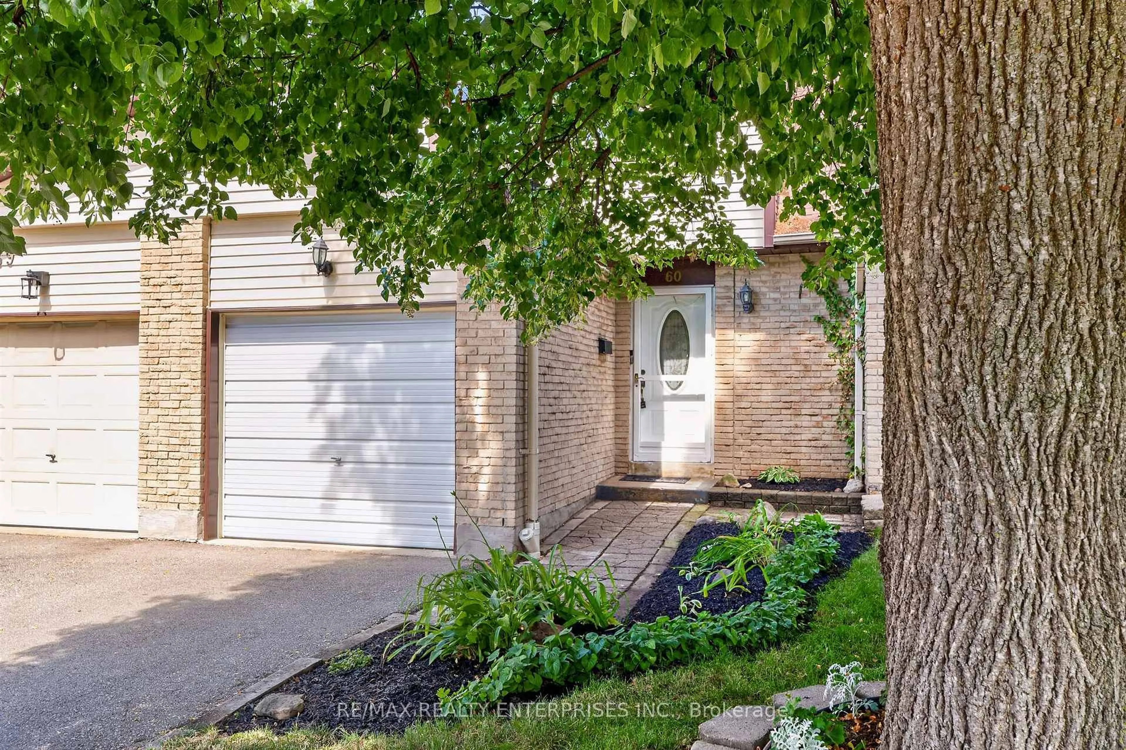 Unknown for 5610 Montevideo Rd #60, Mississauga Ontario L5N 2N9
