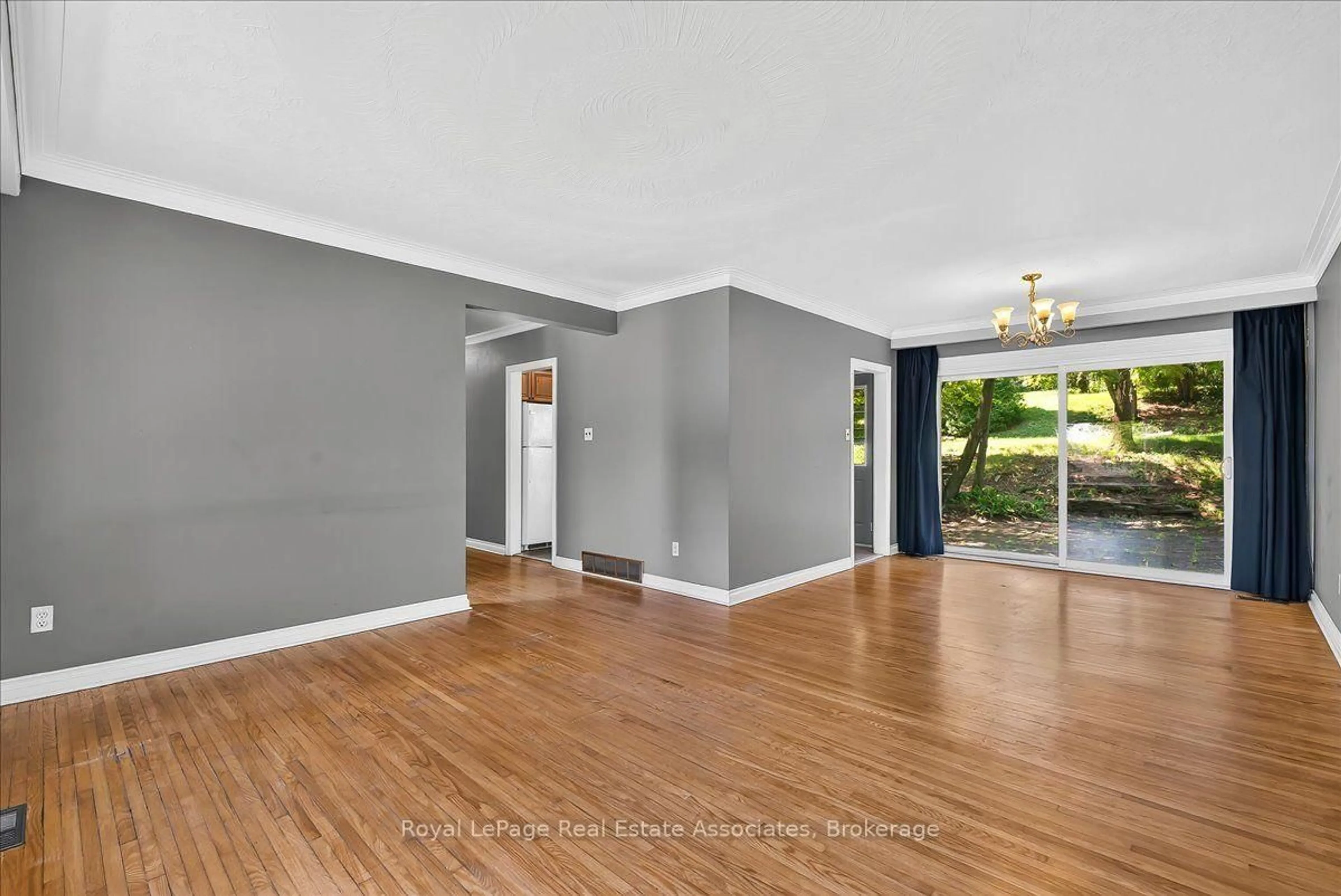 Unknown for 132 Vista Blvd, Mississauga Ontario L5M 1V9