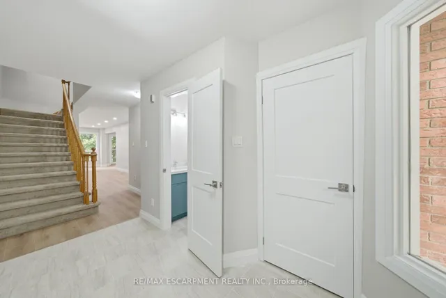 2155 Duncaster Dr #2, Burlington 3