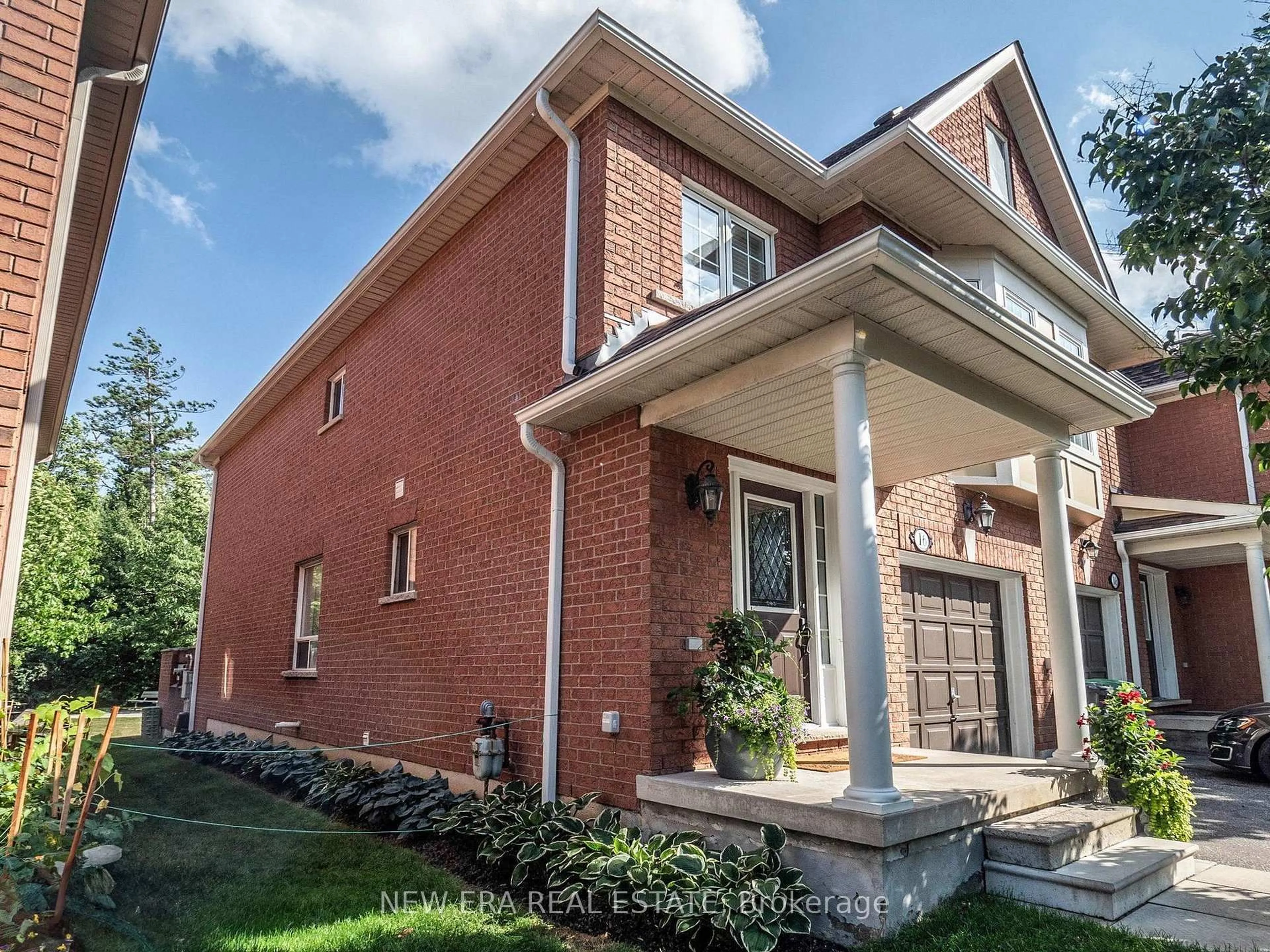 Home with brick exterior material, street for 7360 Zinnia Pl #16, Mississauga Ontario L5W 2A1