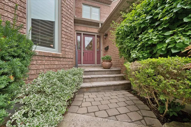 1641 Glenvista Dr, Oakville 4