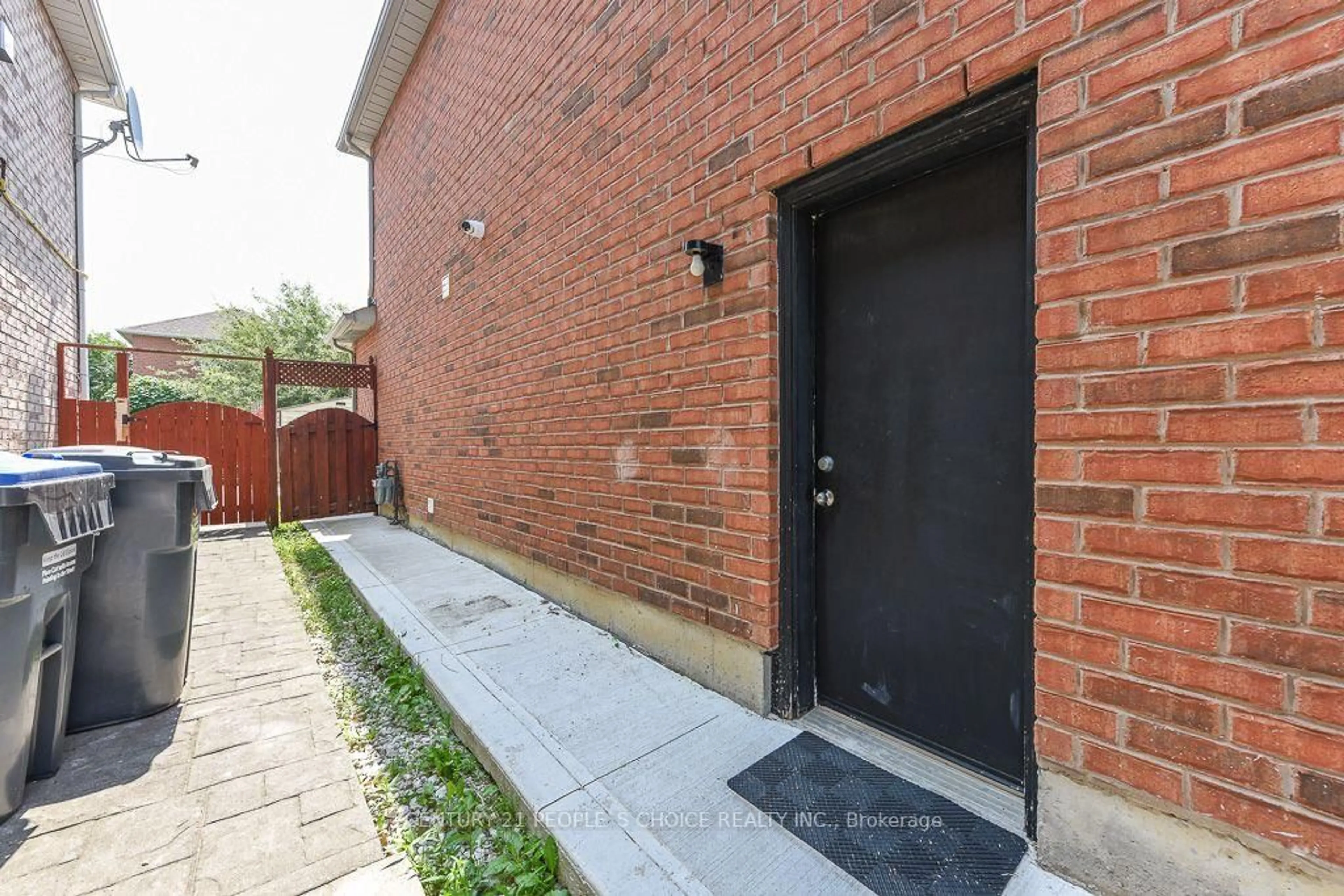 Home with brick exterior material, street for 6 Sunny Glen Cres, Brampton Ontario L7A 1N5