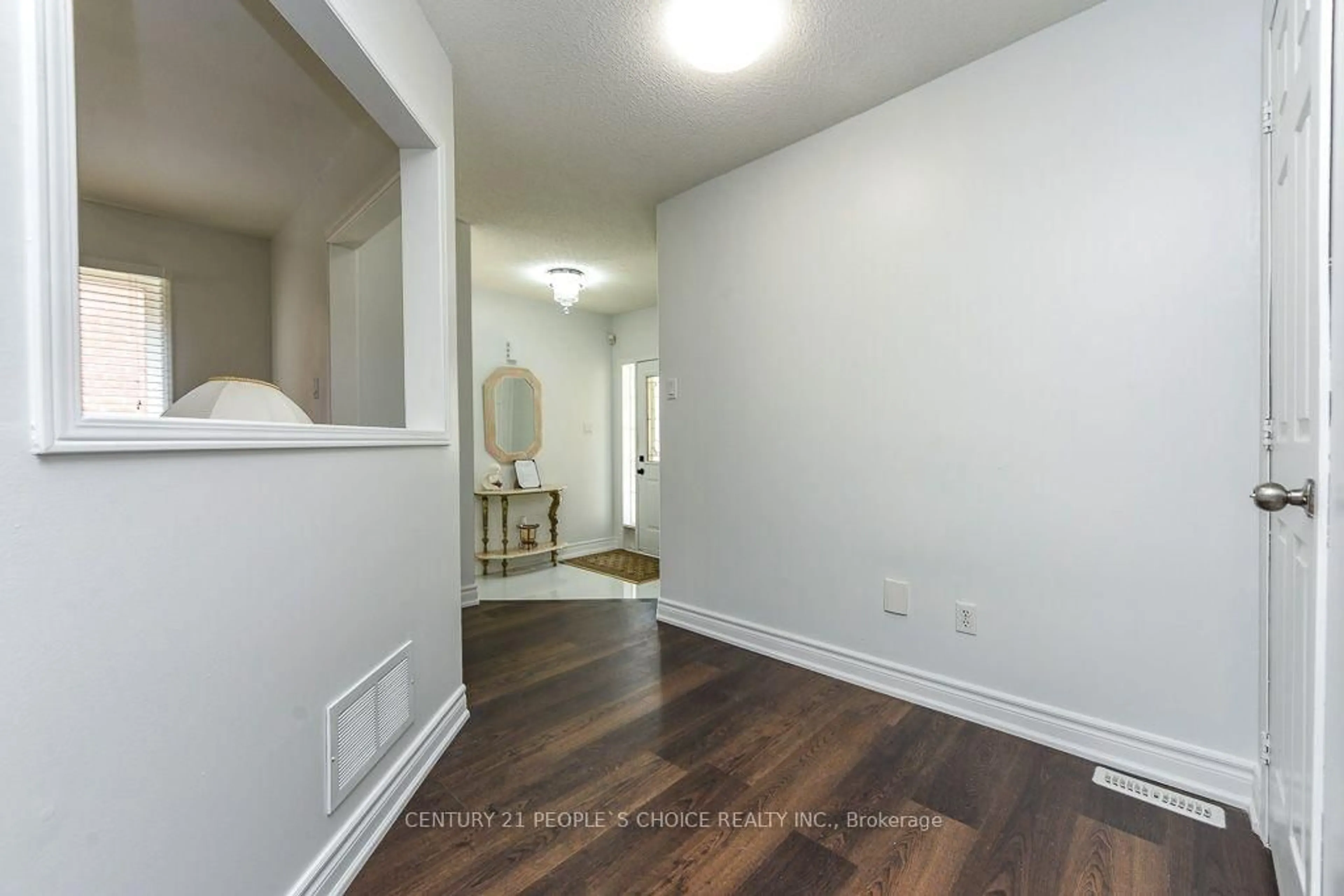 Unknown for 6 Sunny Glen Cres, Brampton Ontario L7A 1N5