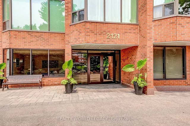 2121 Lakeshore Rd #501, Burlington 5