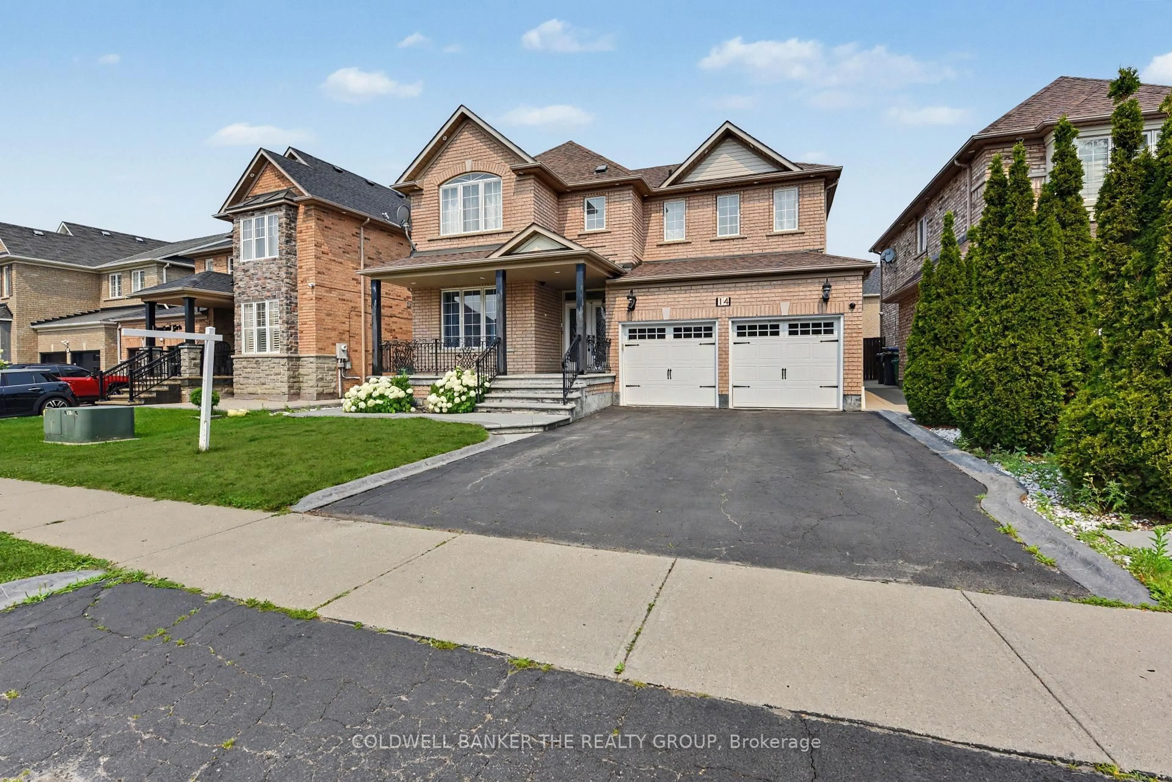 Home with brick exterior material, street for 14 Bramtrail Gate, Brampton Ontario L7A 3W3