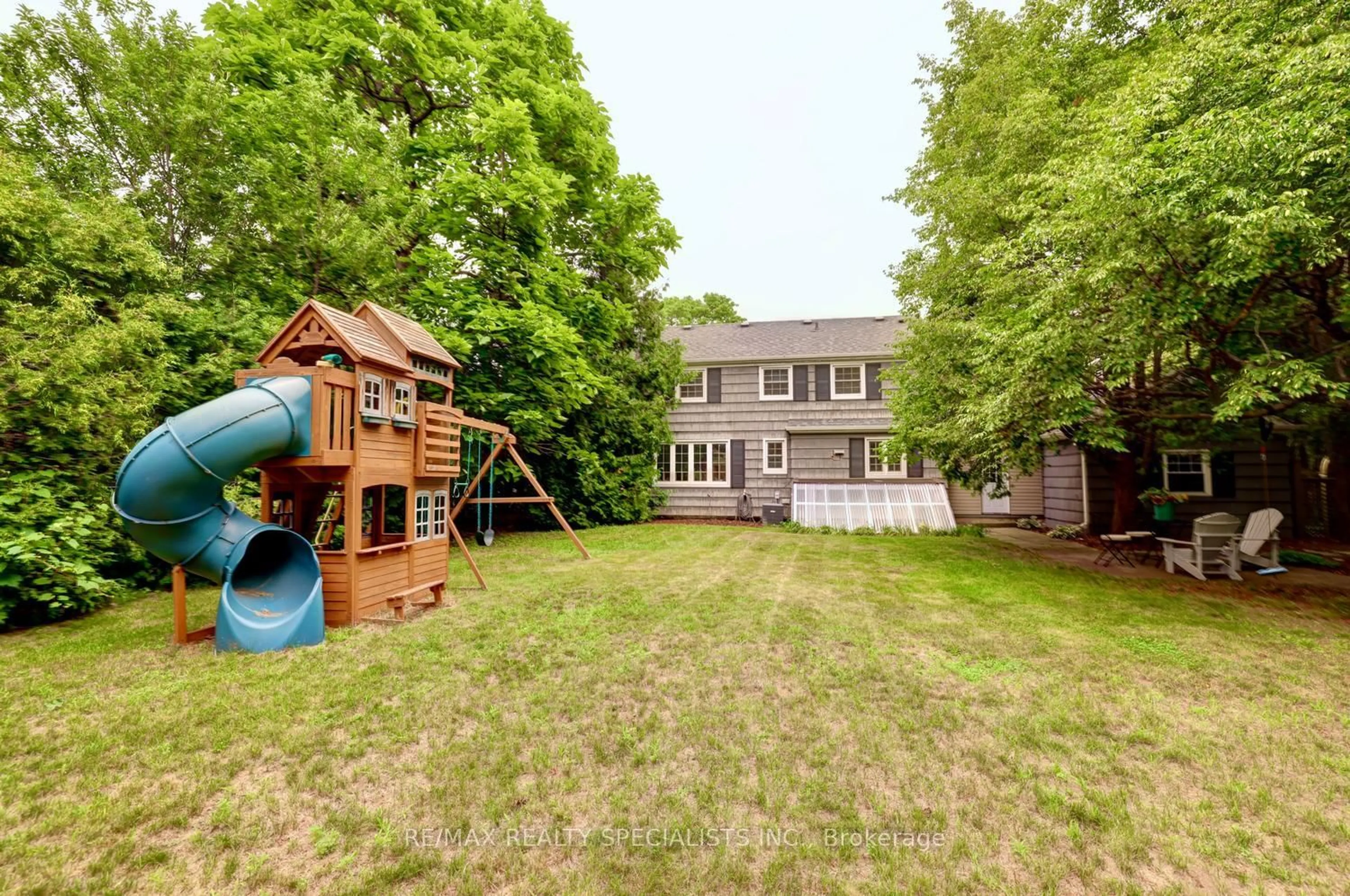 Unknown for 406 Christina Dr, Oakville Ontario L6K 1H6