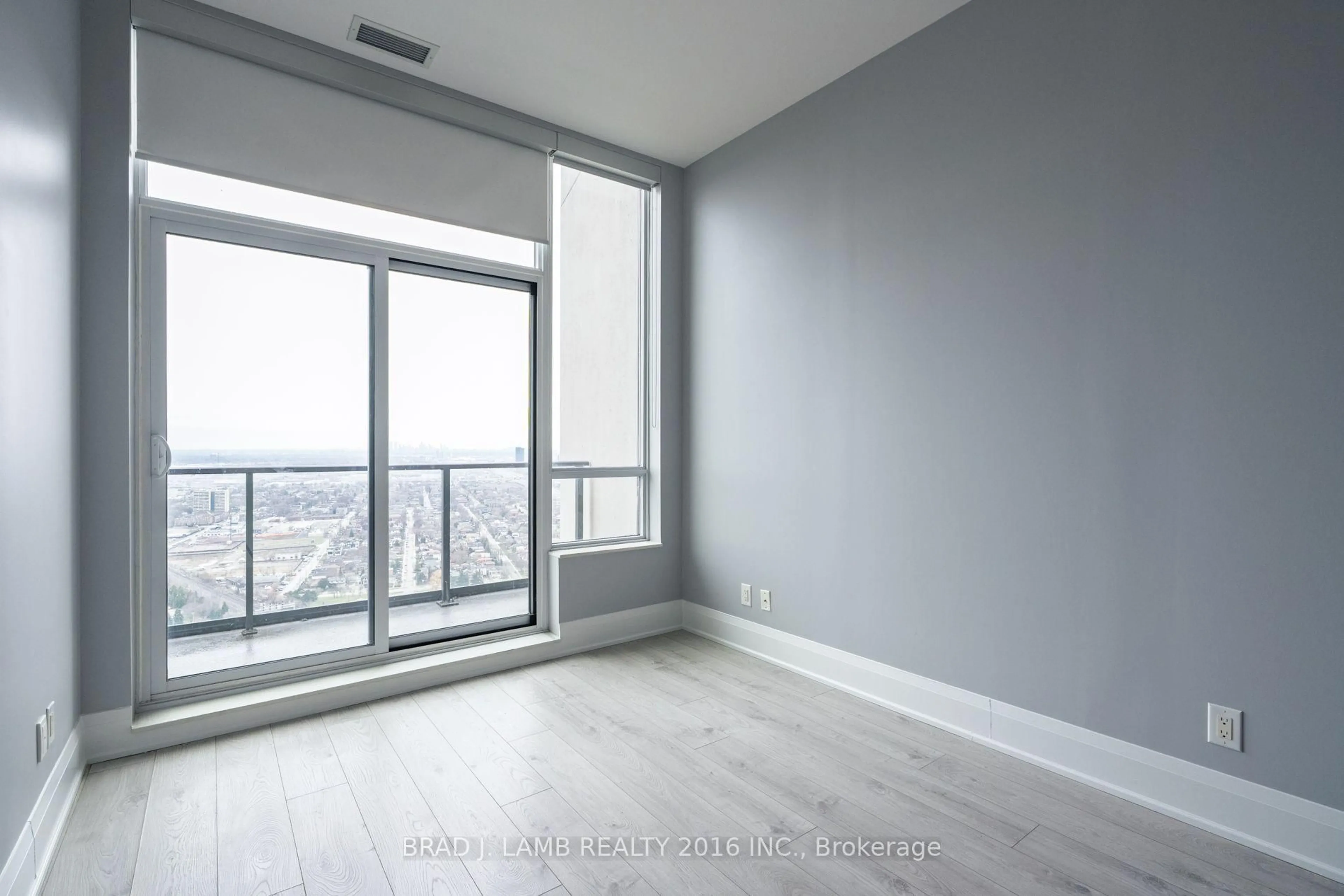 A pic of a room for 36 Park Lawn Rd ##4403, Toronto Ontario M8V 0E5