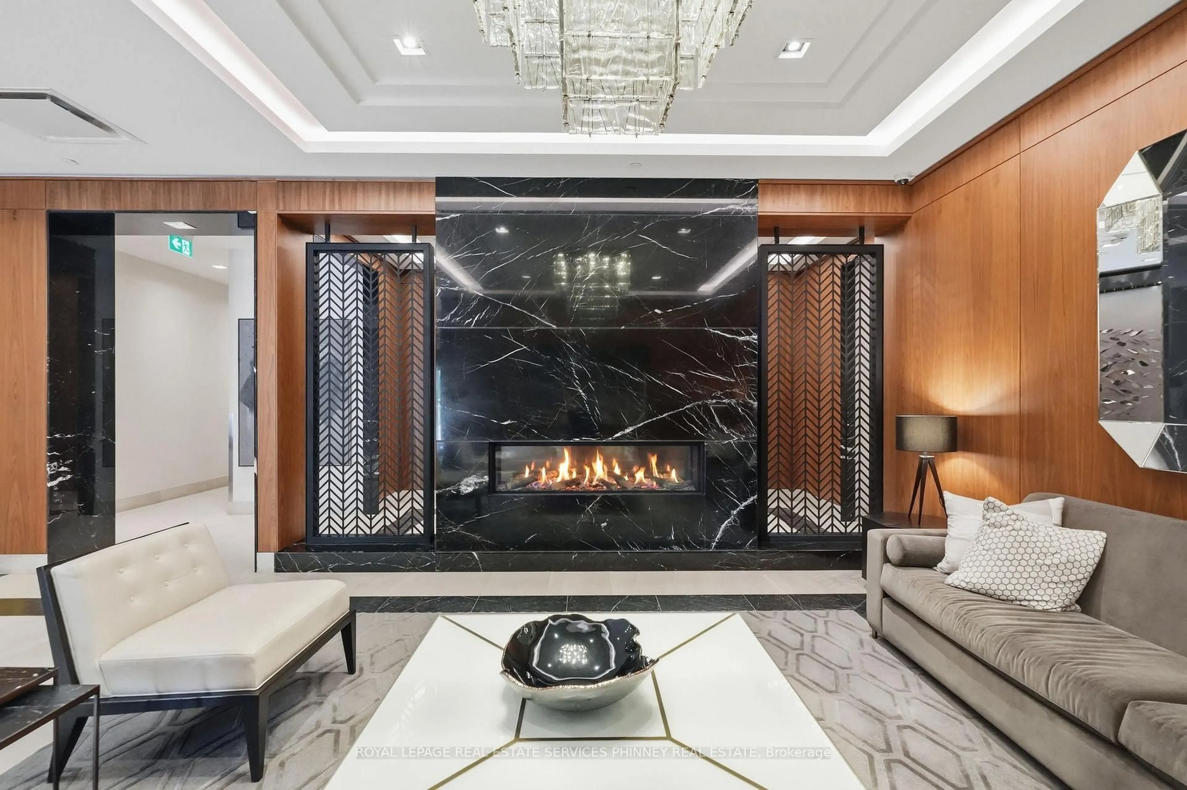 Lobby for 2025 Maria St #1101, Burlington Ontario L7R 0E9
