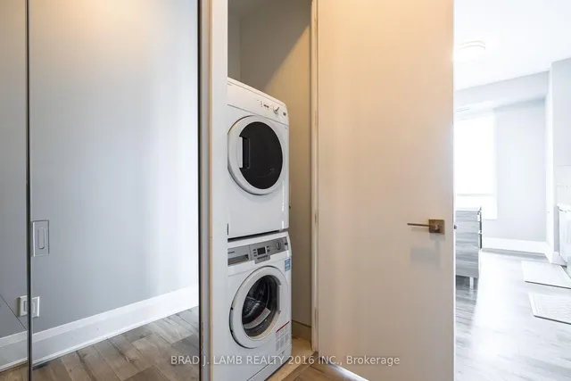36 Park Lawn Rd #4303, Toronto 3