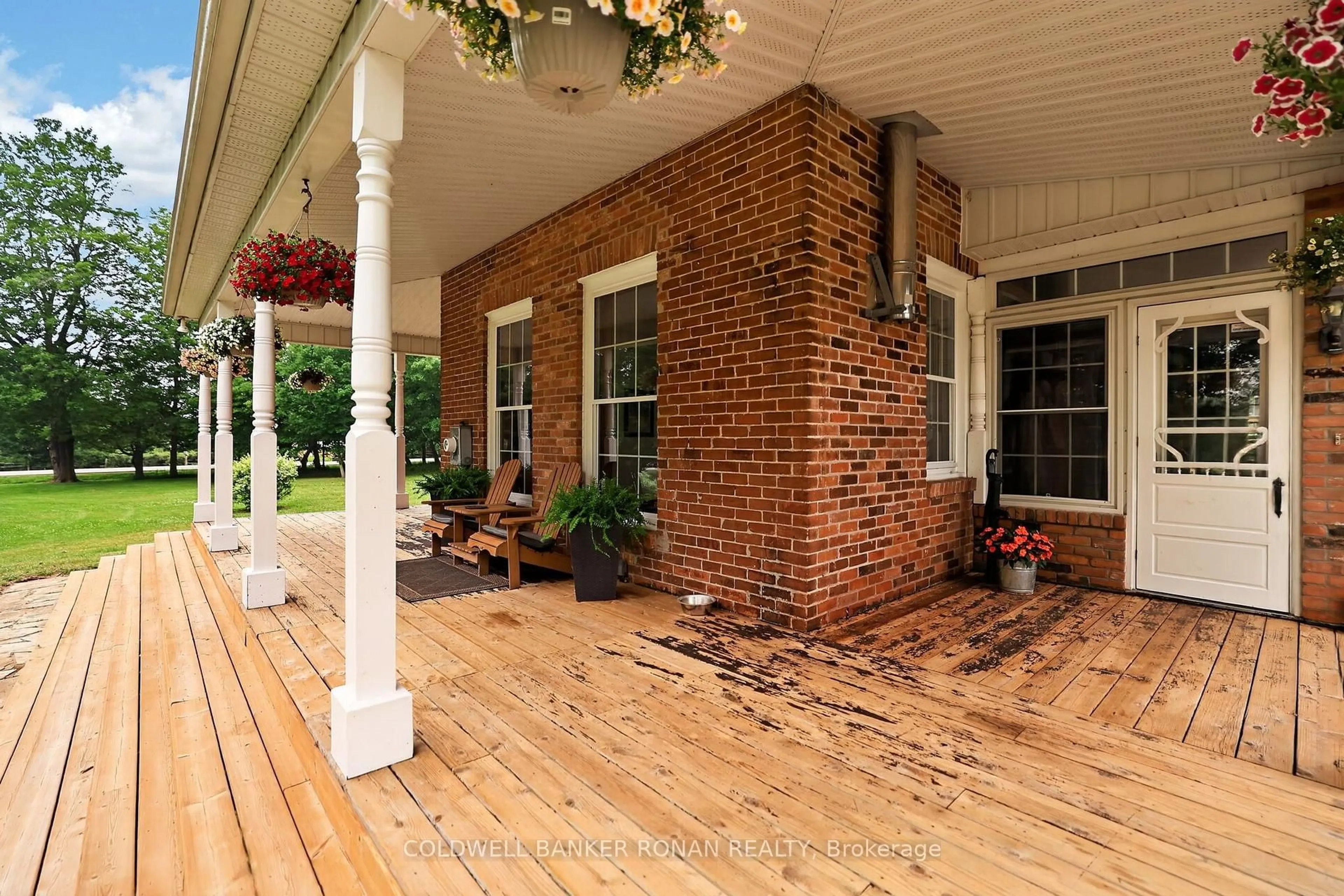 Unknown for 20855 Shaws Creek Rd, Caledon Ontario L7K 1L7