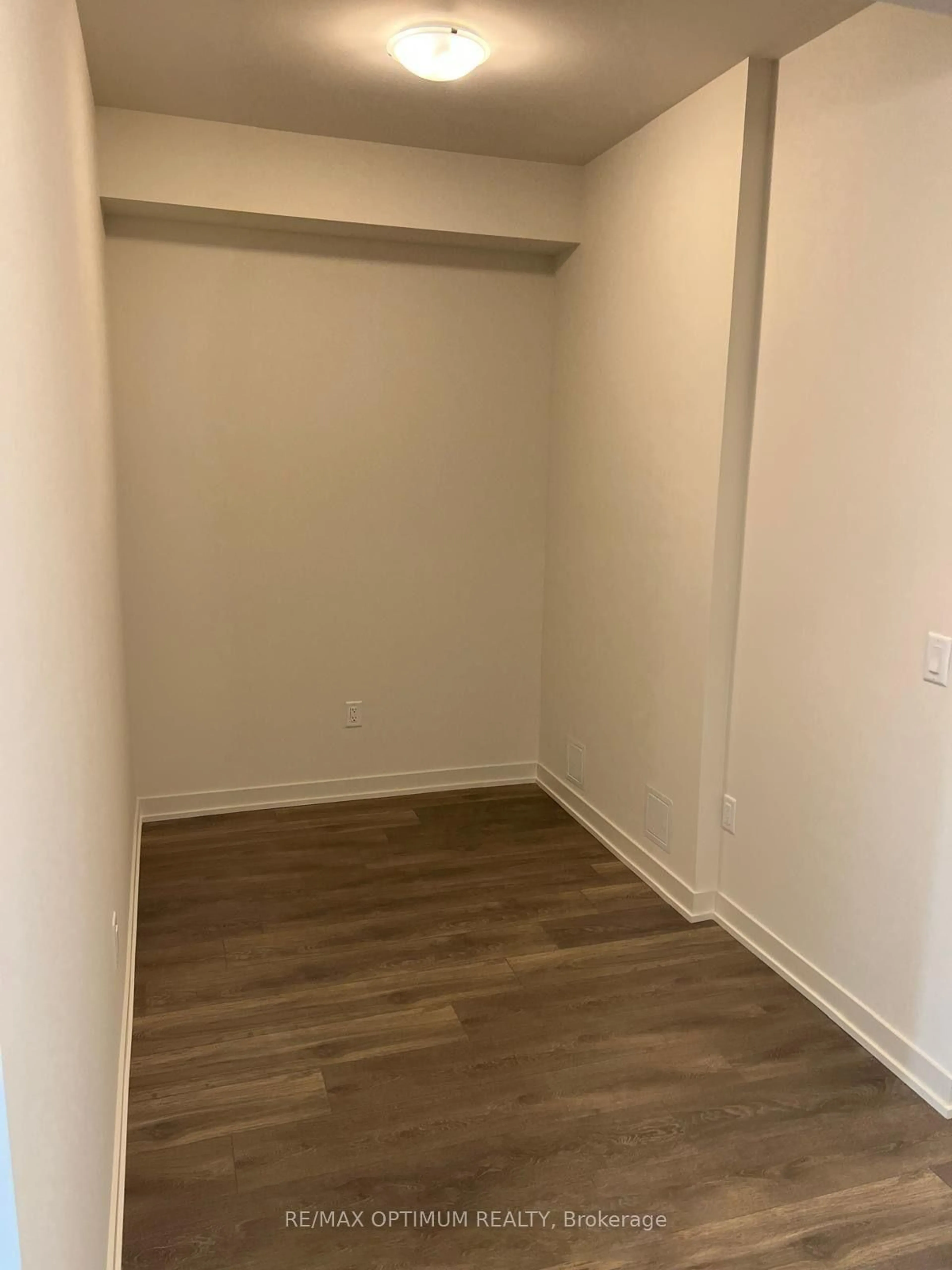 A pic of a room for 58 Sky Harbour Dr #108, Brampton Ontario L6Y 6J1