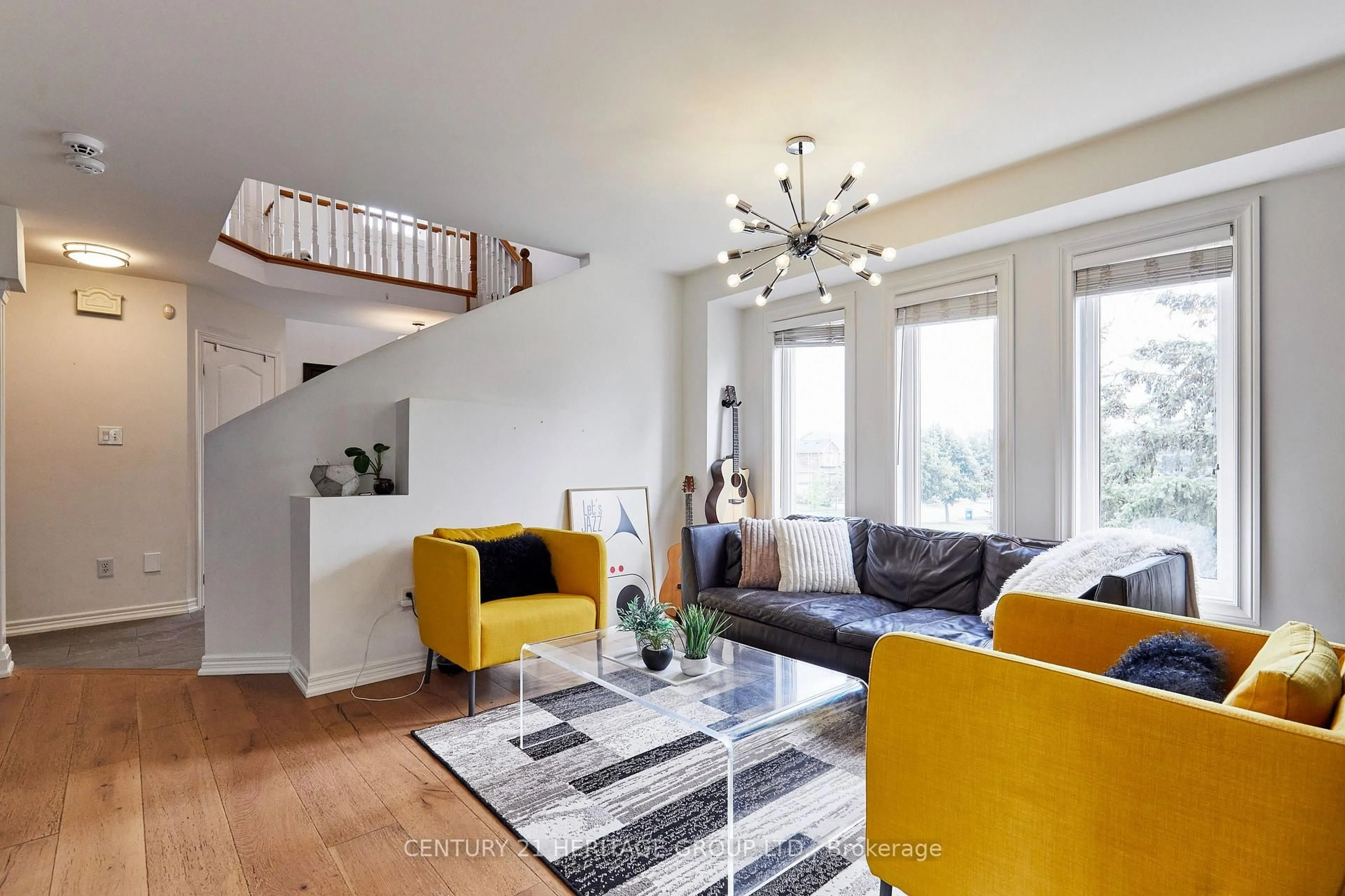 Living room with furniture, unknown for 17 Shangrila Terr, Caledon Ontario L7E 2N2