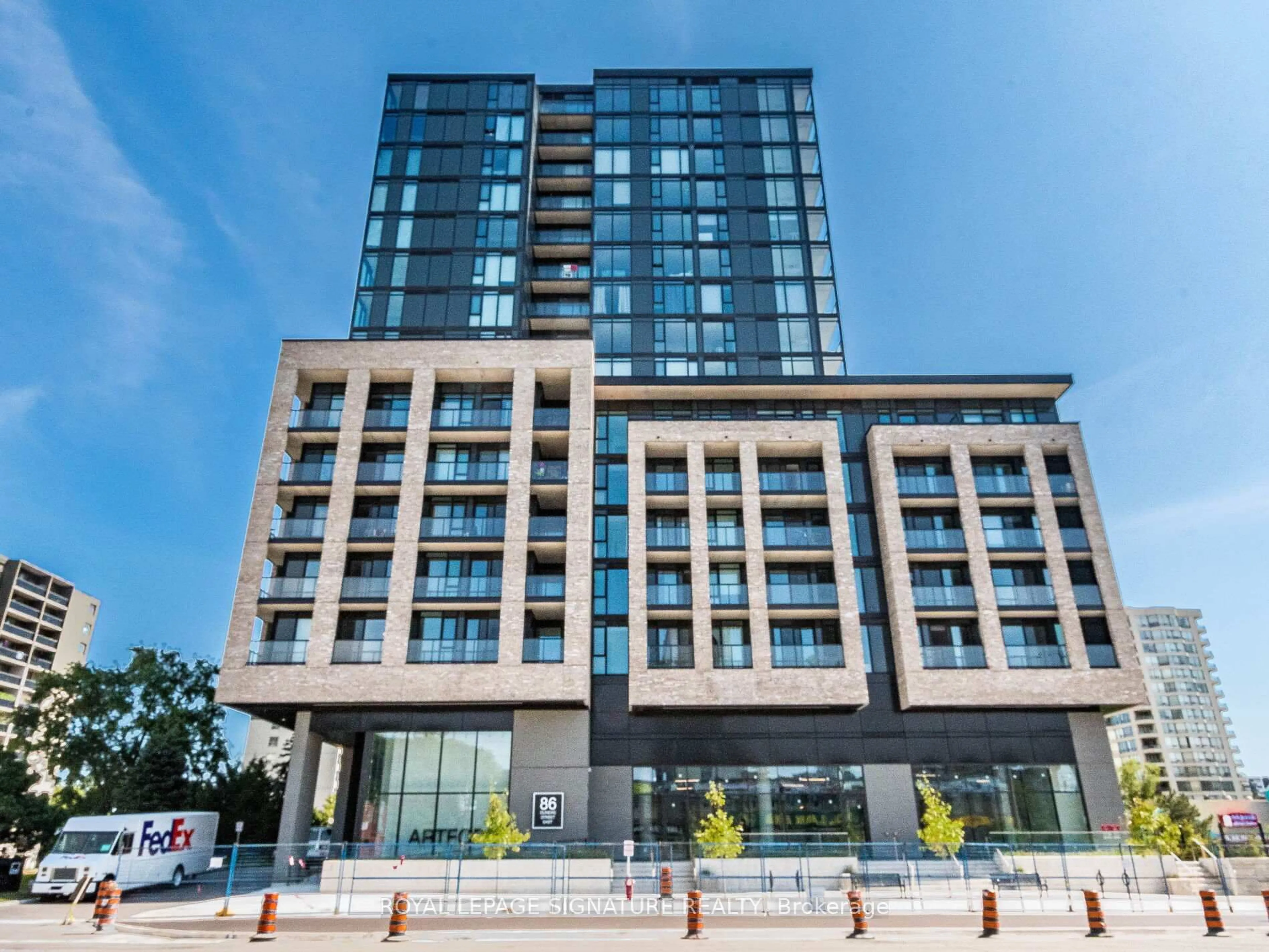 Unknown for 86 Dundas St #622, Mississauga Ontario L5A 0B1