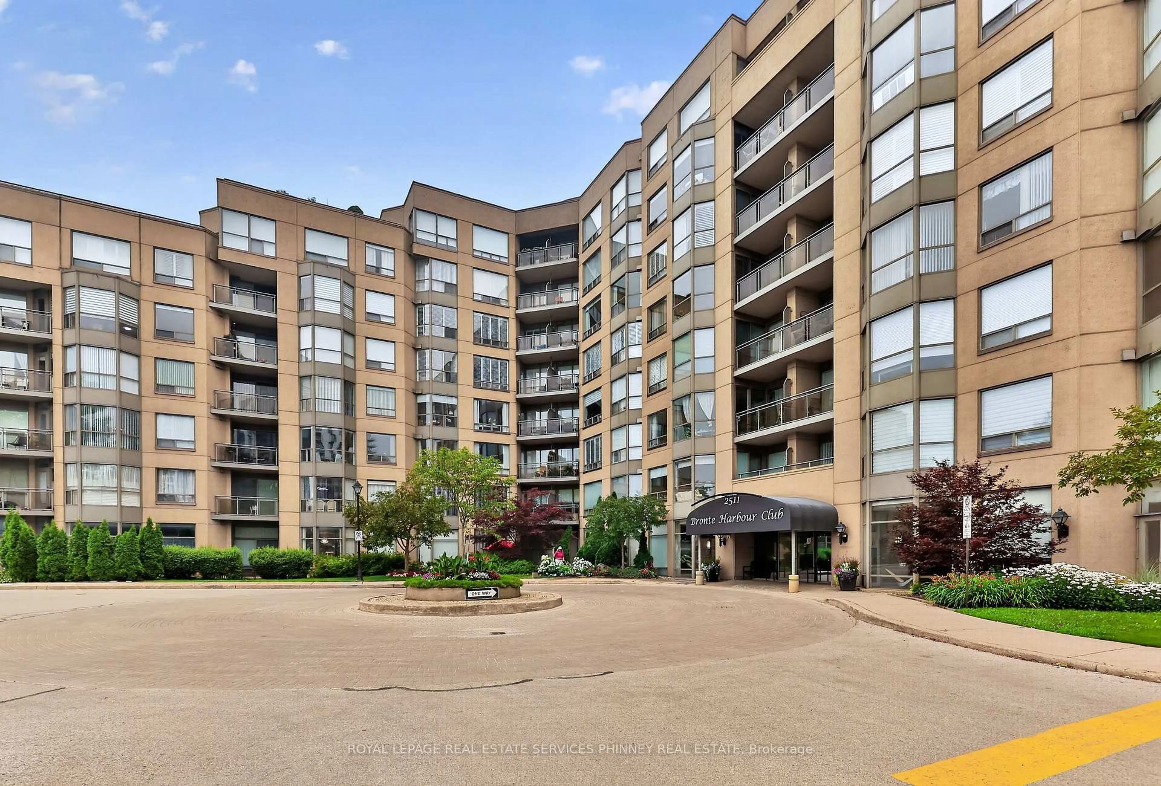 Unknown for 2511 Lakeshore Rd #407, Oakville Ontario L6L 6L9