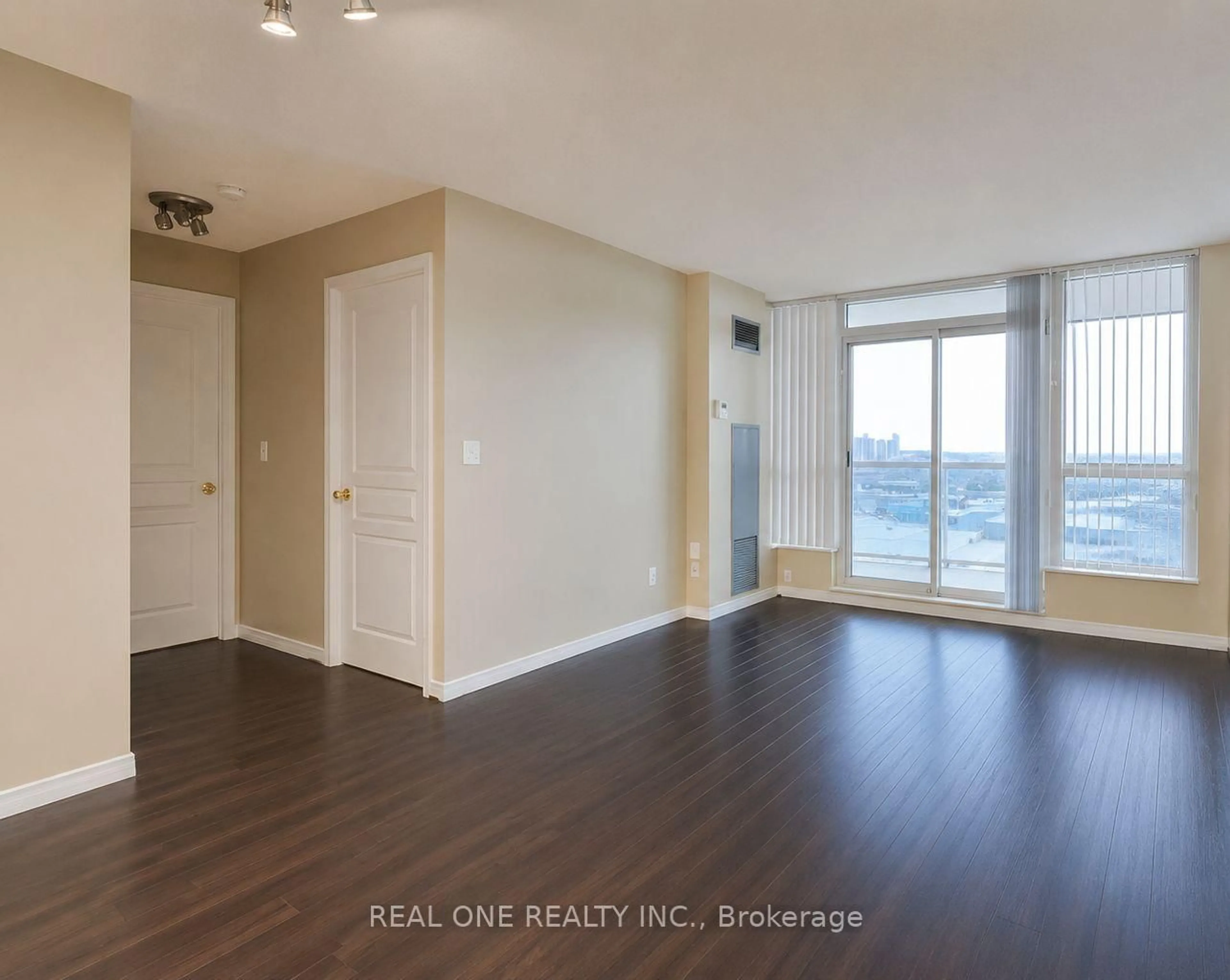 A pic of a room for 2545 Erin Centre Blvd #1605, Mississauga Ontario L5M 6Z9