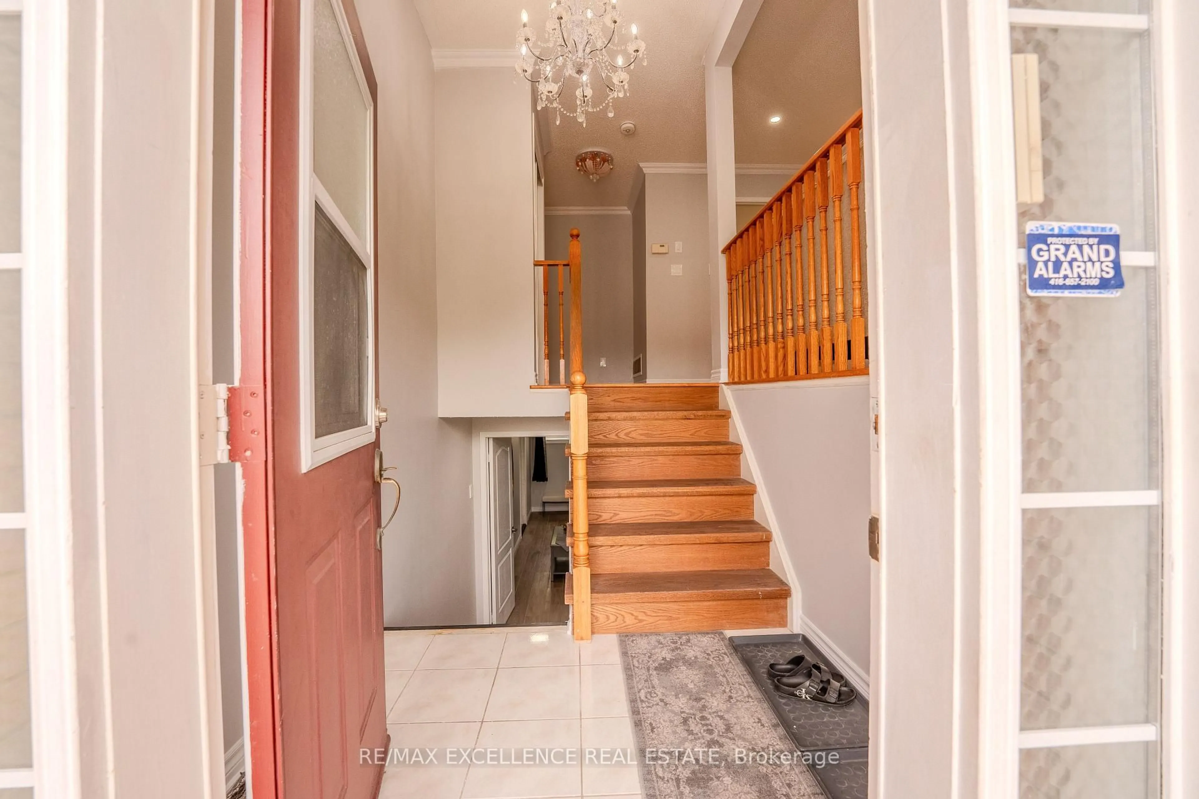 Unknown for 48 Ridgemore Cres, Brampton Ontario L7A 2L4
