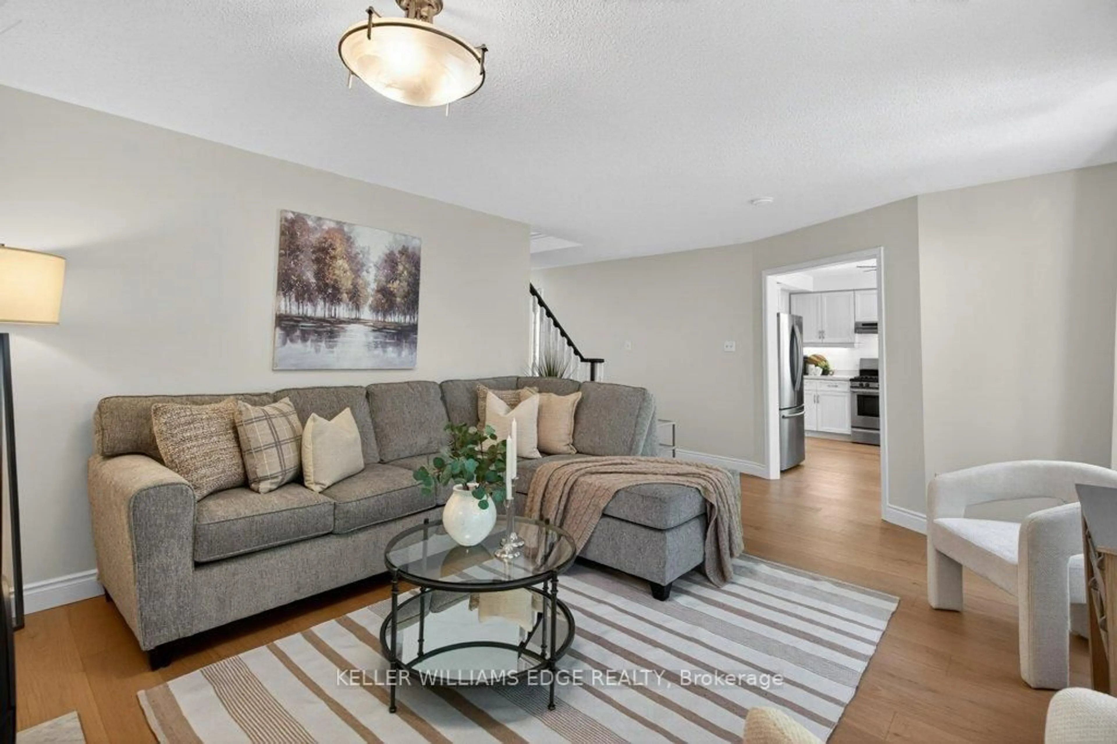 Living room with furniture, unknown for 2084 William O'Connell Blvd, Burlington Ontario L7M 3V1