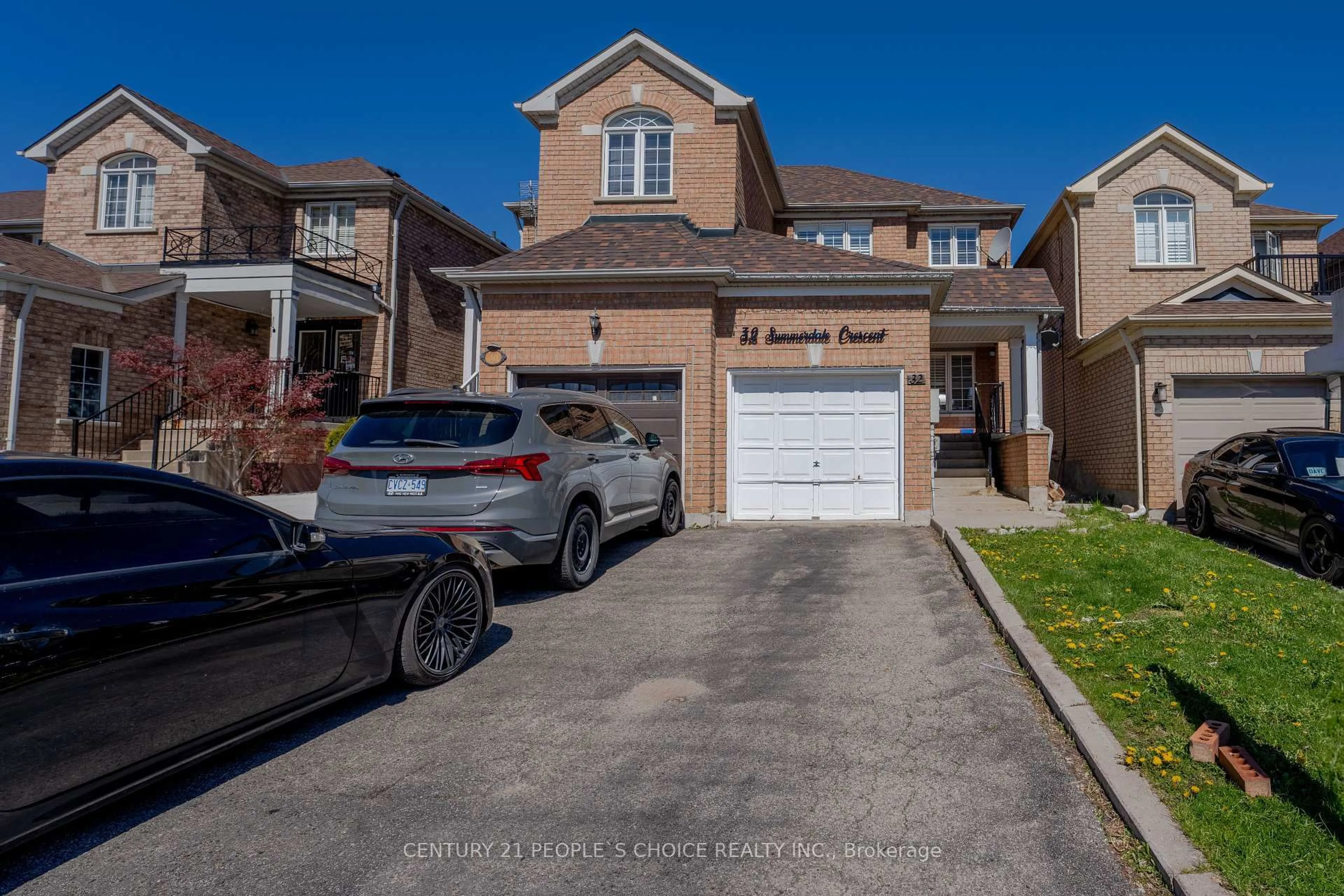 Unknown for 32 Summerdale Cres, Brampton Ontario L6X 4V8