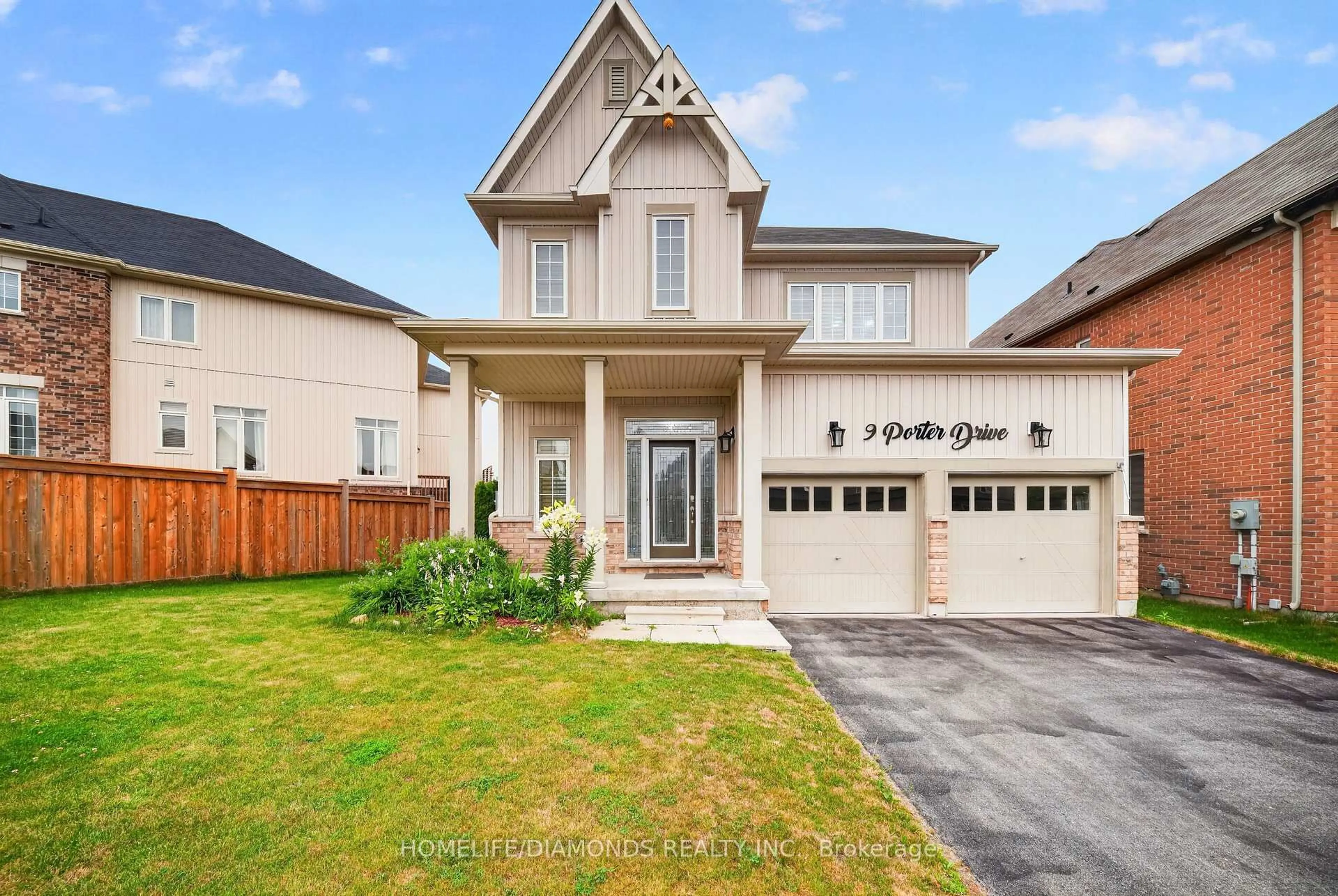 Home with brick exterior material, street for 9 PORTER Dr, Orangeville Ontario L9W 6Z4