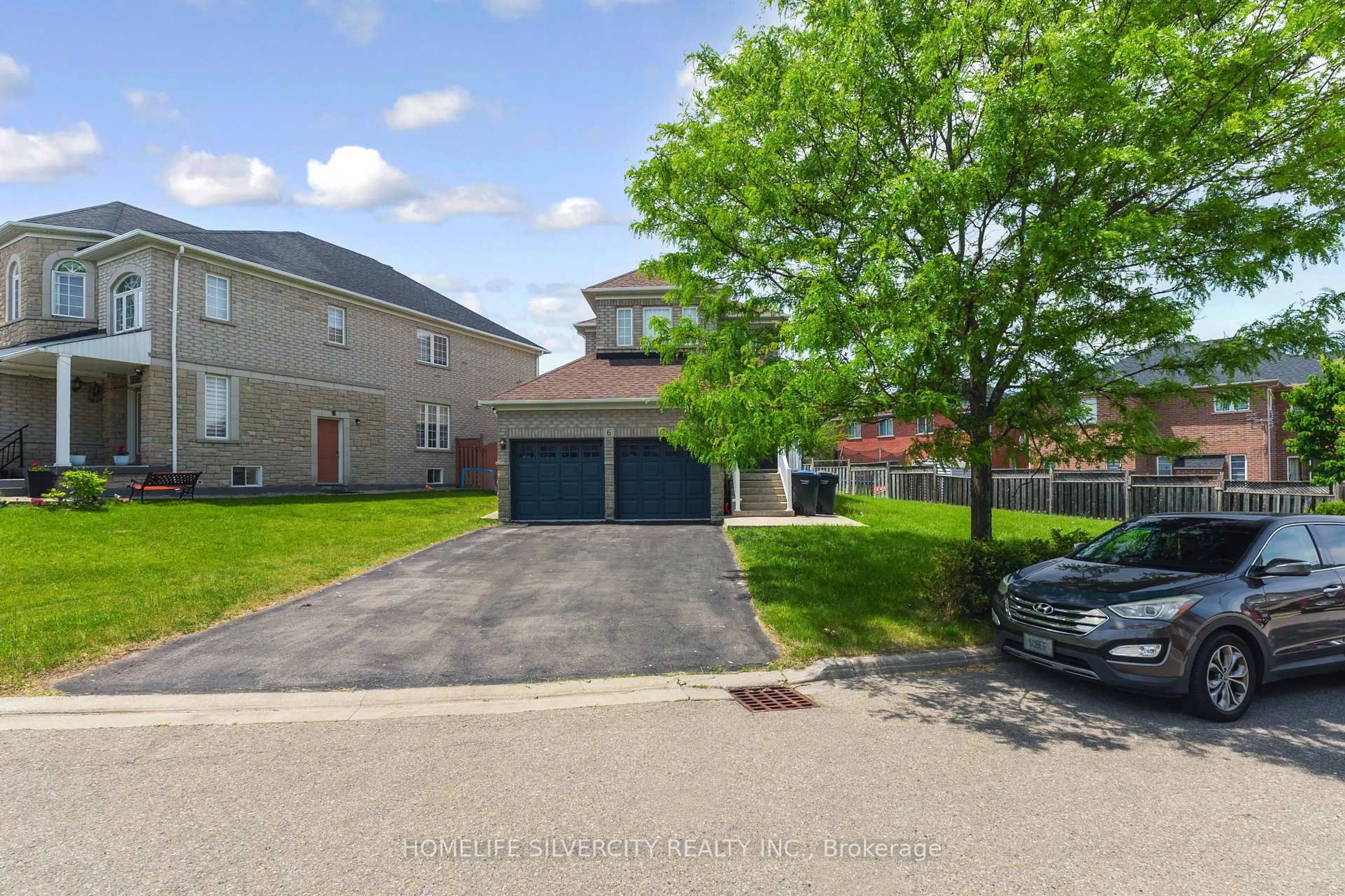 A pic from outside/outdoor area/front of a property/back of a property/a pic from drone, street for 6 Aria Lane, Brampton Ontario L6S 6J5