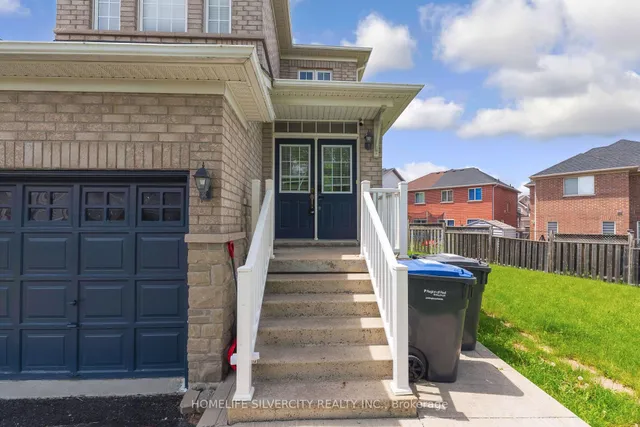 6 Aria Lane, Brampton 5