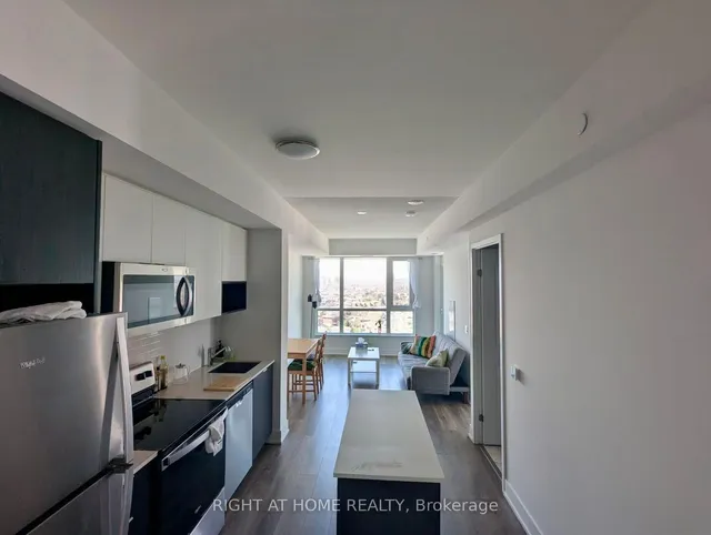 202 Burnhamthorpe Rd #1607, Mississauga 3