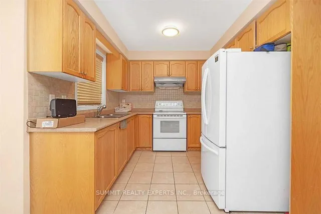 94 Sleightholme Cres, Brampton 4