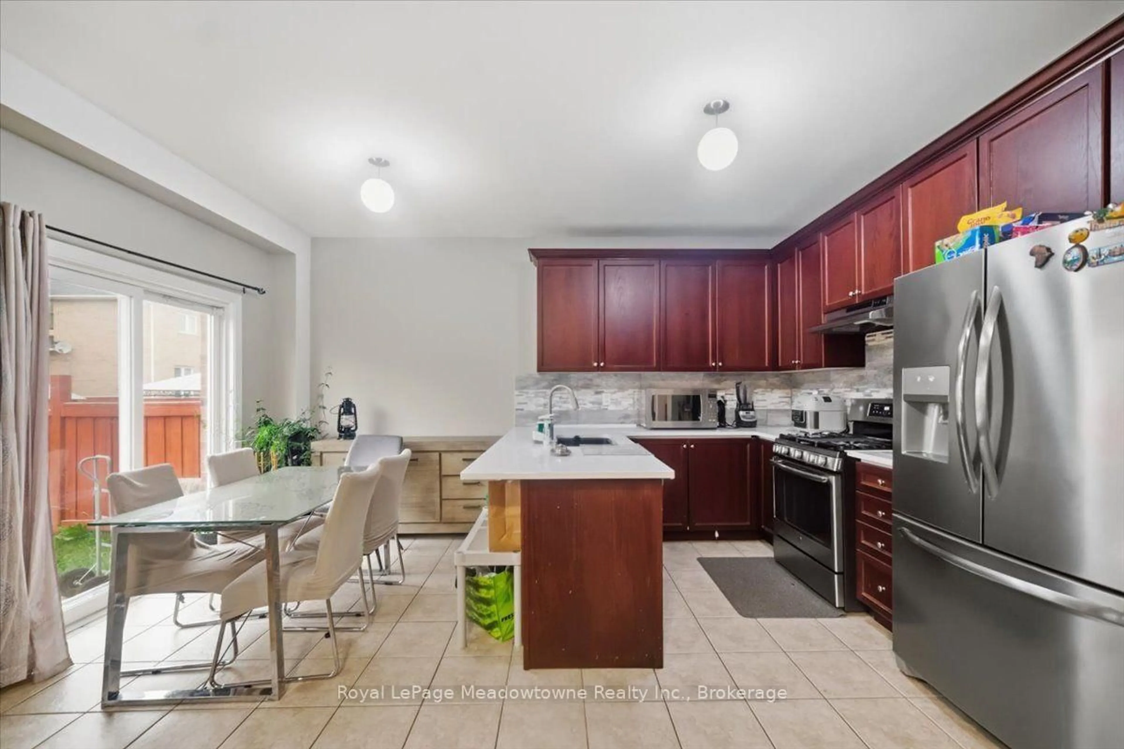 Standard kitchen, ceramic/tile floor for 68 Game Creek Cres, Brampton Ontario L7A 0K3