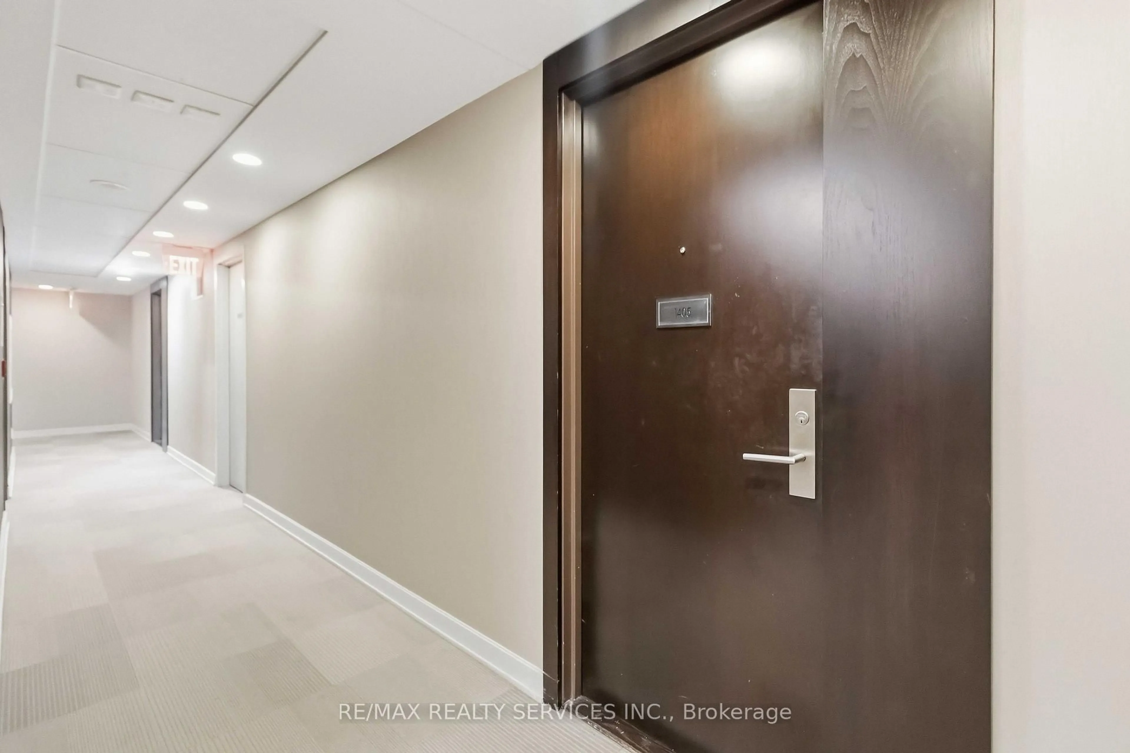 Indoor foyer for 60 Absolute Ave #1405, Mississauga Ontario L4Z 0A9