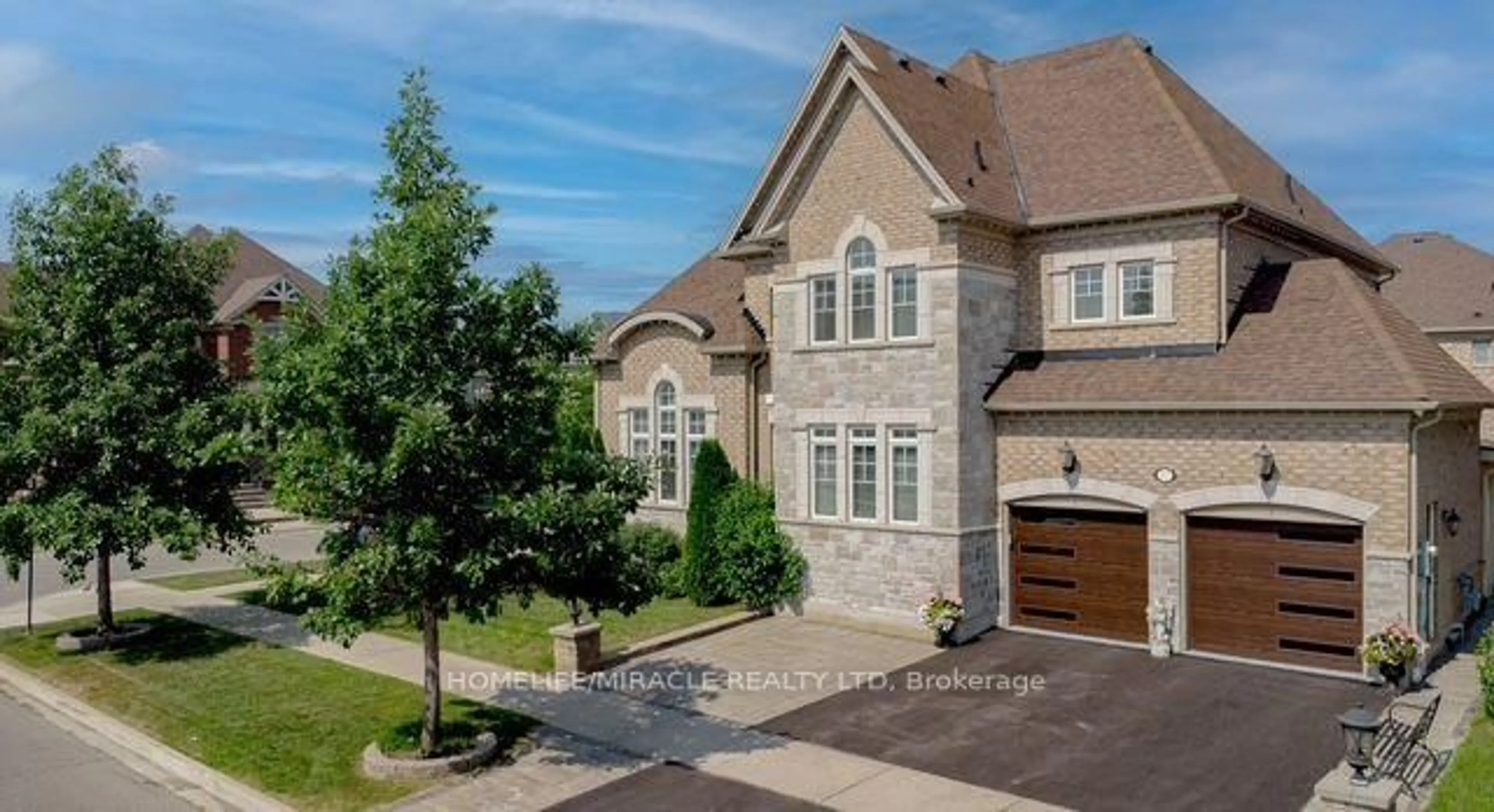 Home with brick exterior material, street for 37 Degrey Dr, Brampton Ontario L6P 3X5