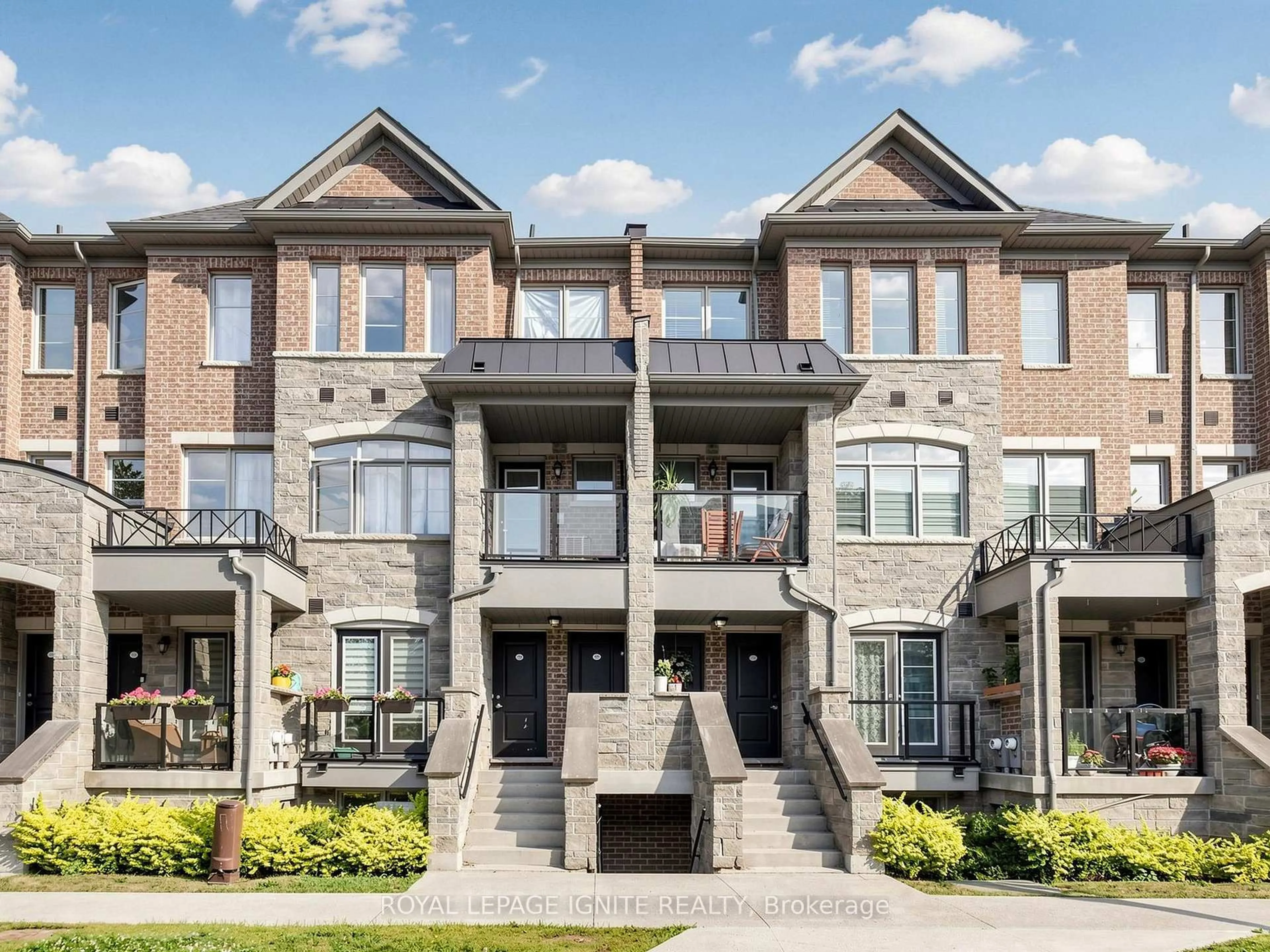 Home with brick exterior material, unknown for 200 Veterans Dr #156, Brampton Ontario L7A 4S6