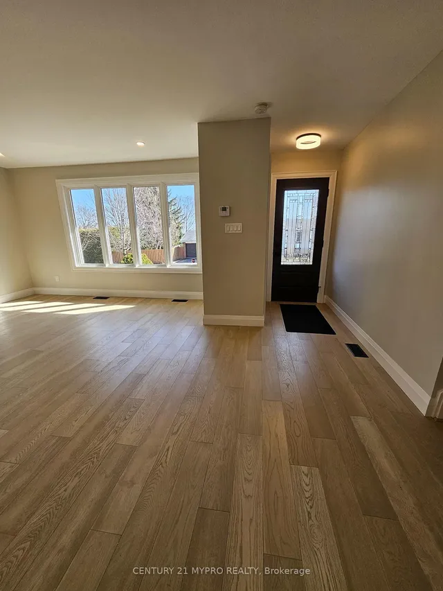 2135 Cobblestone Dr, Burlington 2